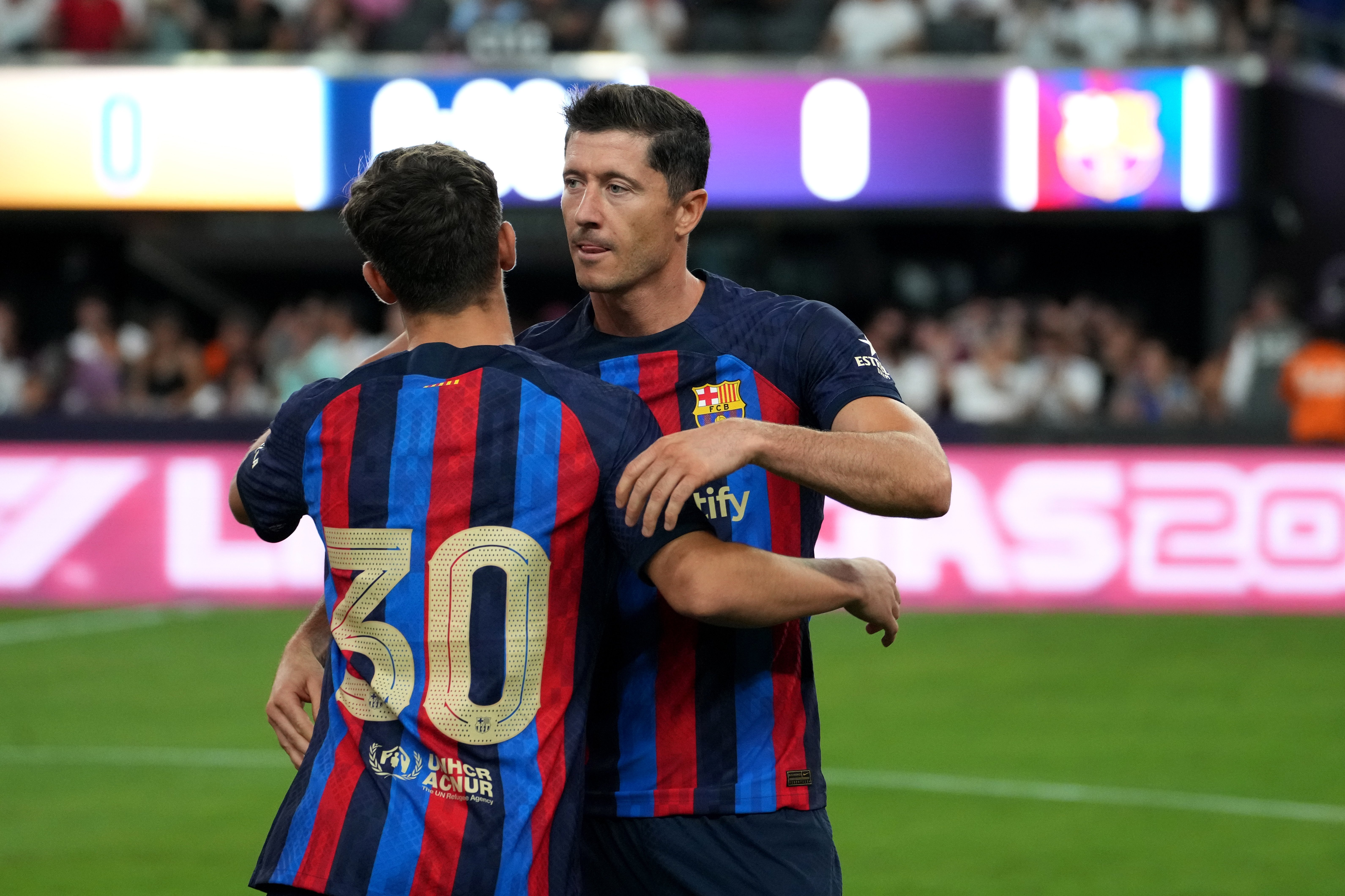 Lewandowski no evita la tensió i pràcticament no es parlen des que va arribar al Barça