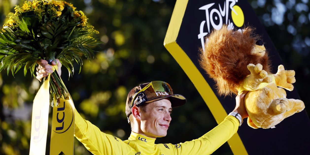 Philipsen Gana En El Paseo Triunfal De Vingegaard Hacia Par s En La 