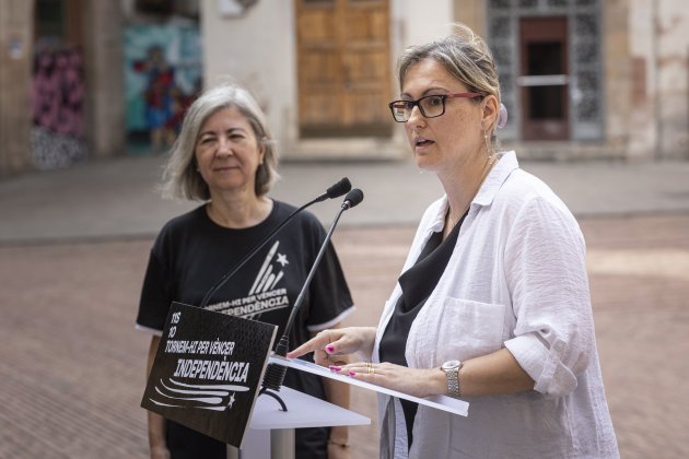 Presentación Diada 2022 ANC Esther Güell Dolors Feliu Montse Giralt