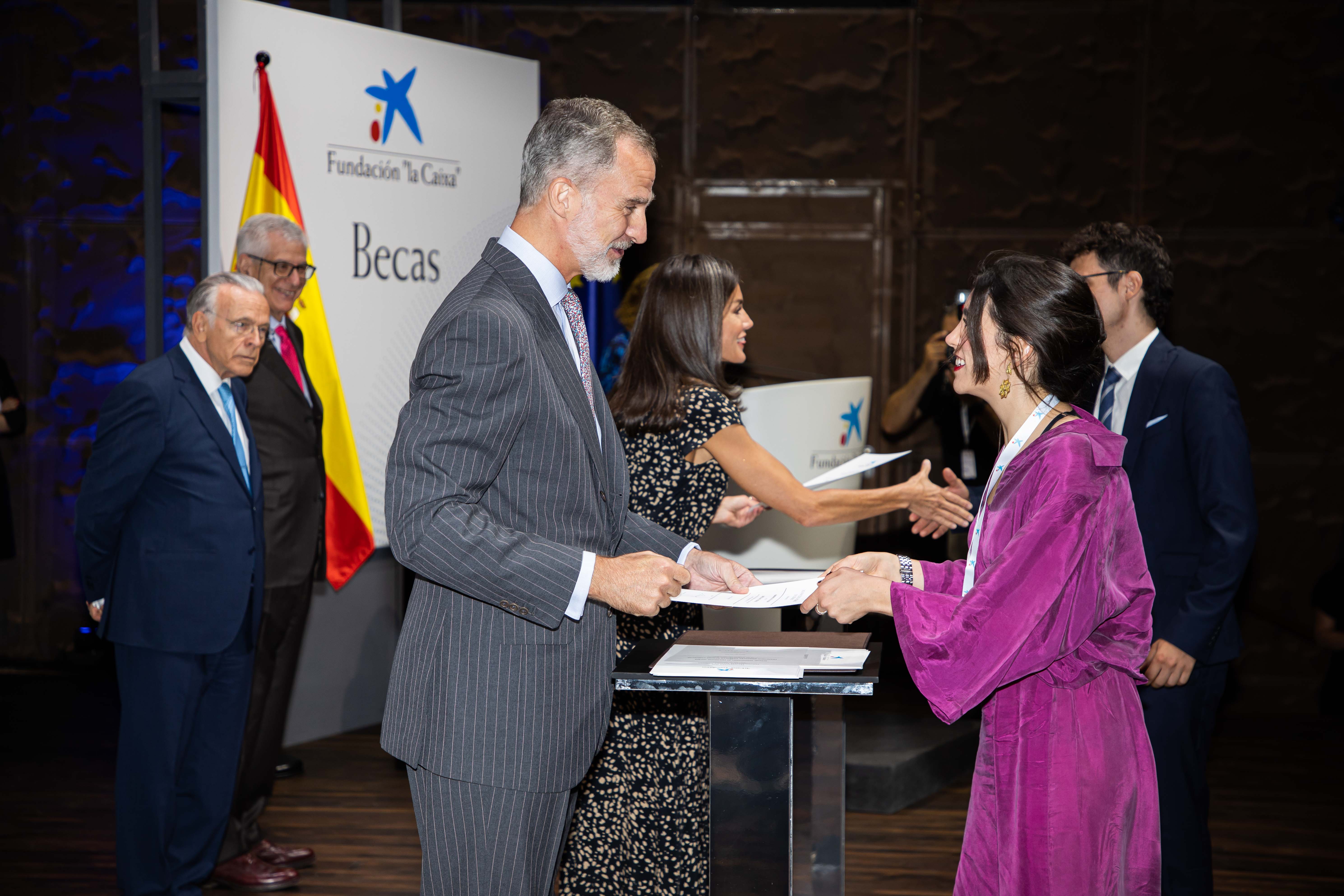 Beques postgrau Fundacio la Caixa (1) Beques postgrau Fundacio la Caixa (1)