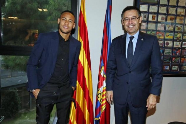 Neymar Jr Josep Maria Bartomeu Barça / Foto: FC Barcelona Neymar Jr Josep Maria Bartomeu Barça / Foto: FC Barcelona