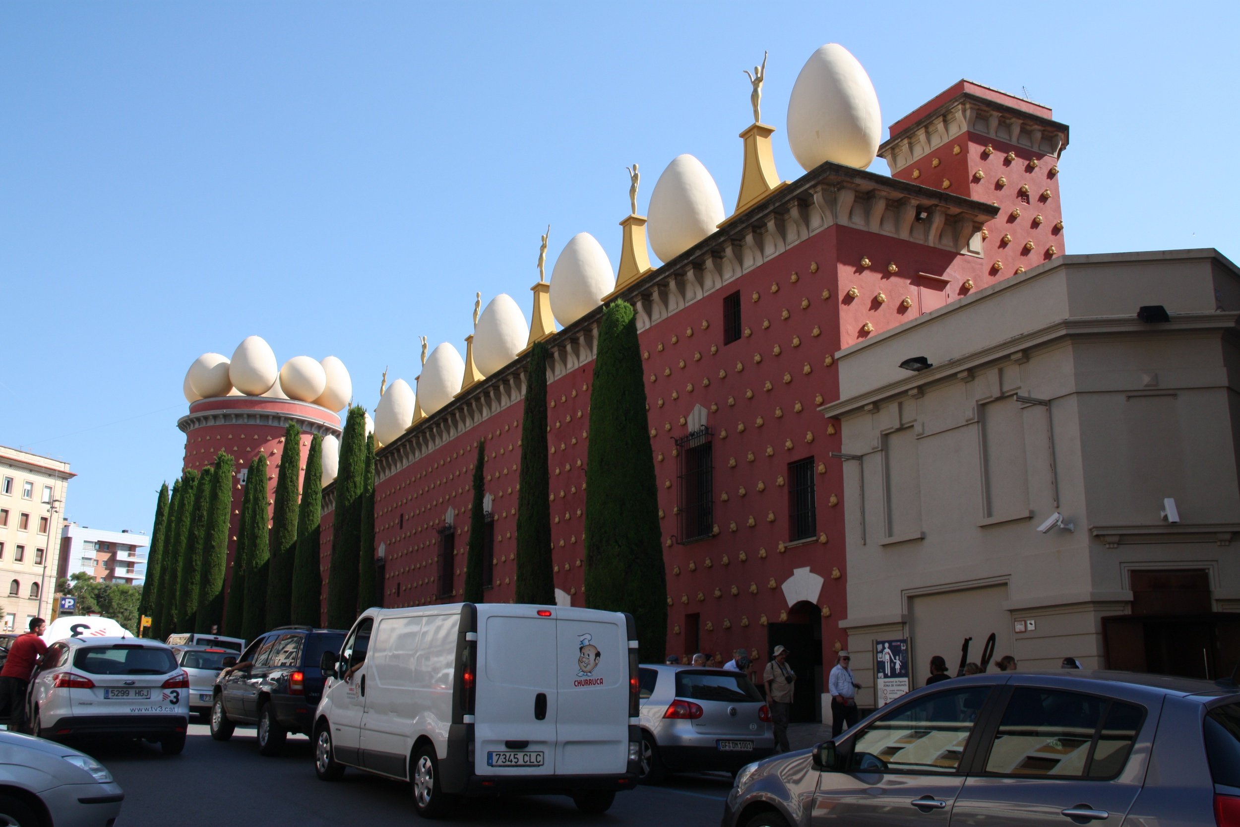 El Ayuntamiento de Figueres ve "imposible" exhumar el cuerpo de Dalí el 20 de julio