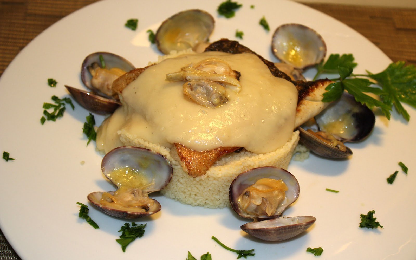 filet turbot cous cous veloute peix pas30