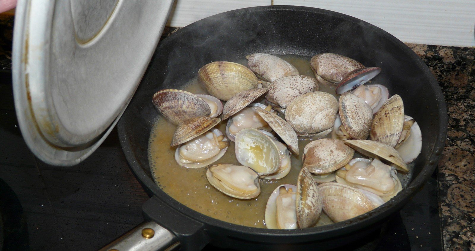 llobarro al forn gambes cloisses pas16