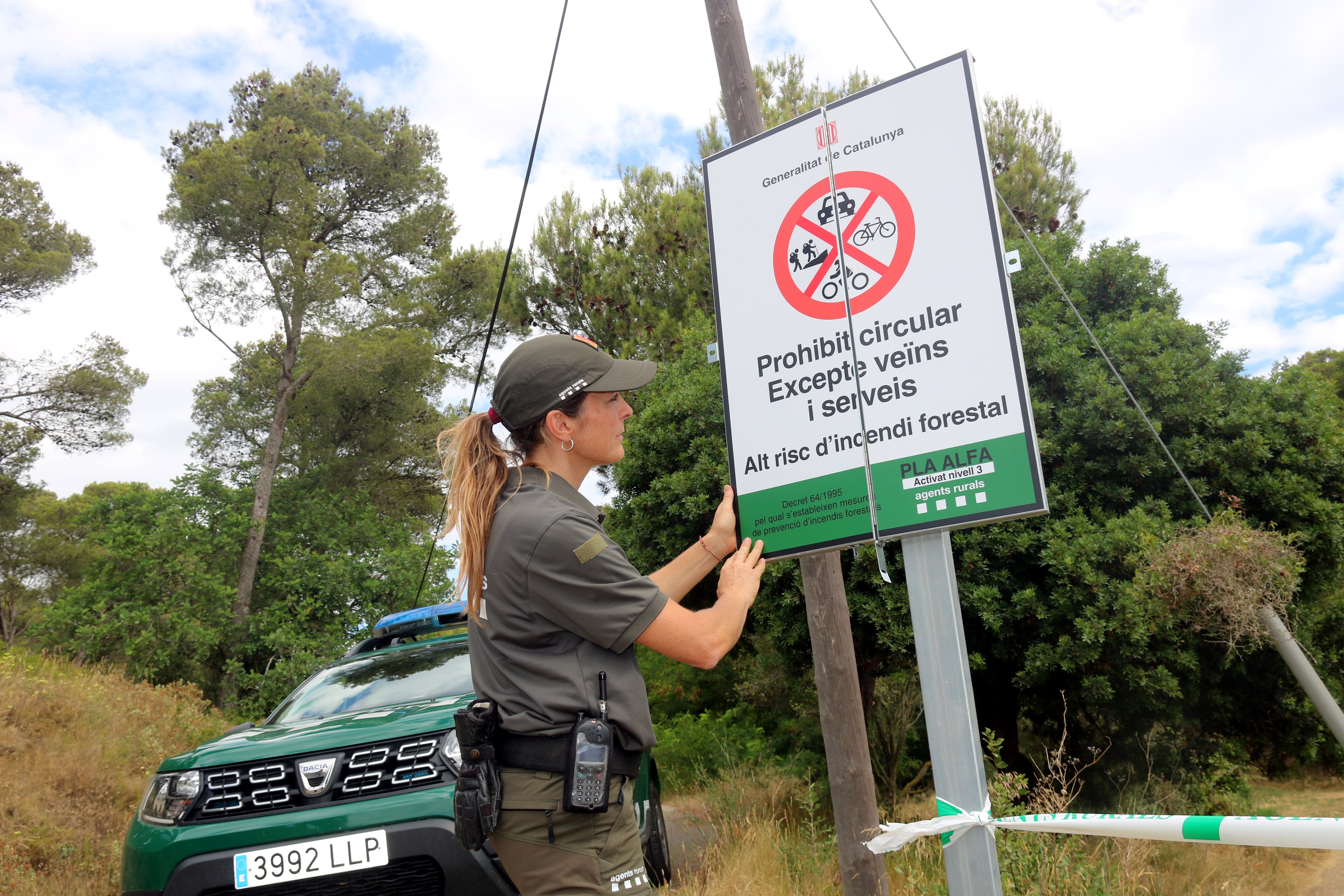 La ola de calor dispara el riesgo de incendio en toda Catalunya: siete parques naturales cerrados