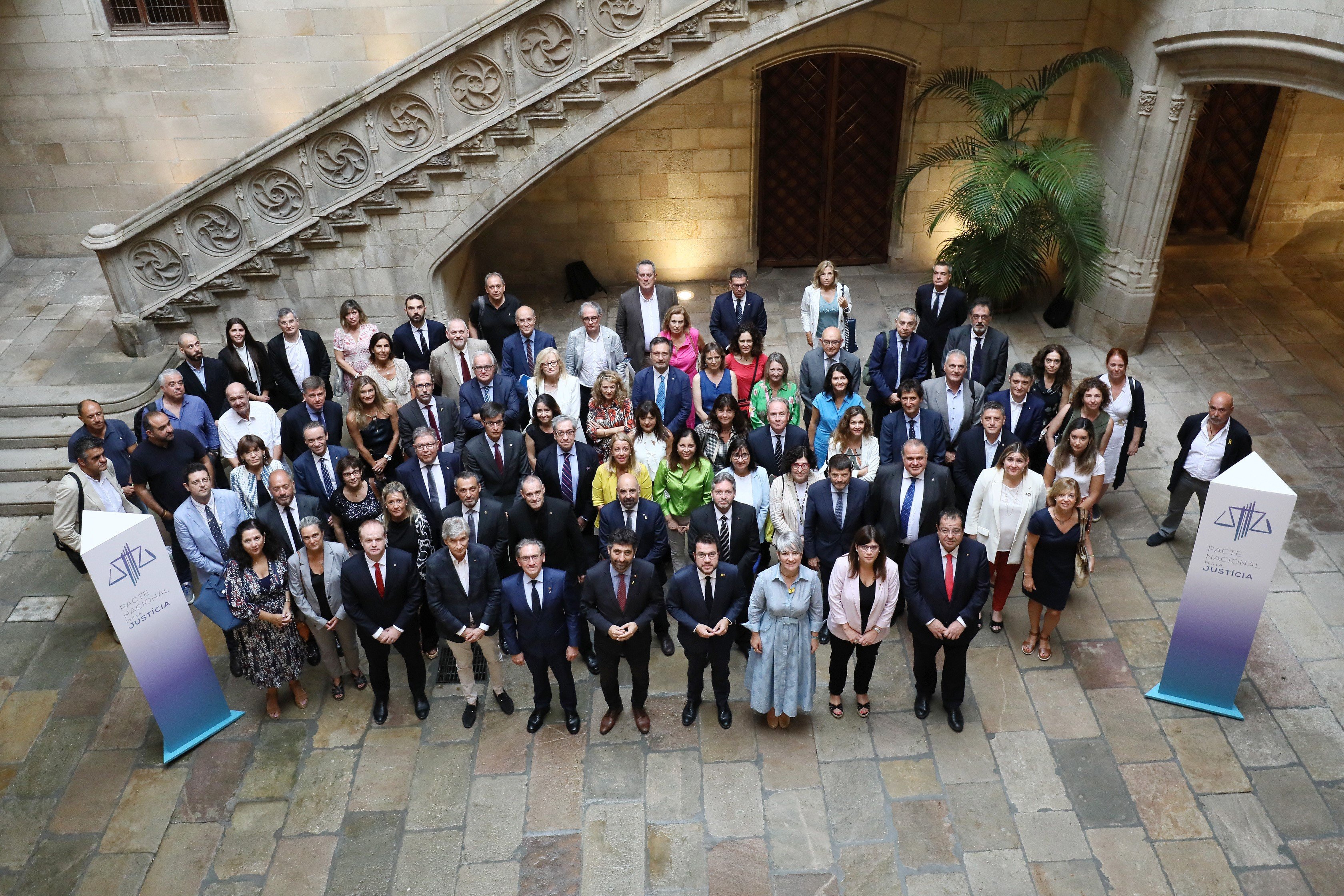 Retos de la Mesa del Pacto Nacional por la Justicia: digitalización, mediación y justicia en catalán