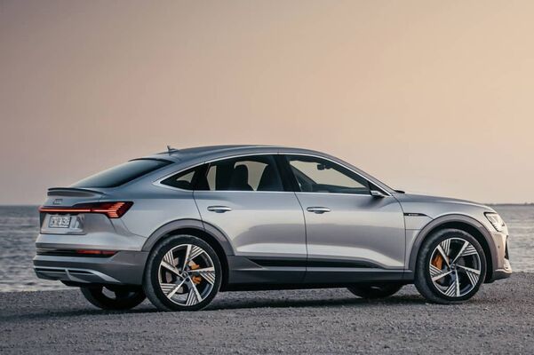 Si tu presupuesto no llega para el Audi Q4 Sportback e-tron tienes una alternativa 16.000 euros más barata