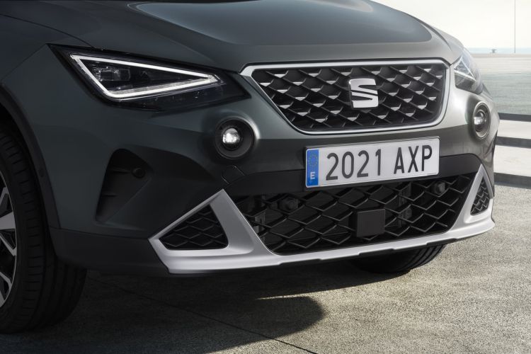 Seat Arona rebaixat més de 4.000 euros o Dacia Duster: Quin és millor?