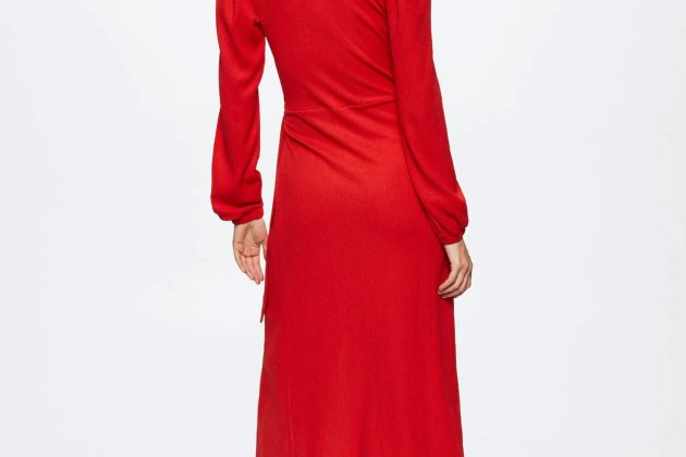 Vestit creuat amb nus Vestit creuat amb nus