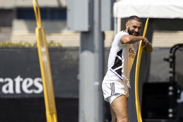 Karim Benzema entrenamiento Real Madrid / Foto: EFE Karim Benzema entrenamiento Real Madrid / Foto: EFE
