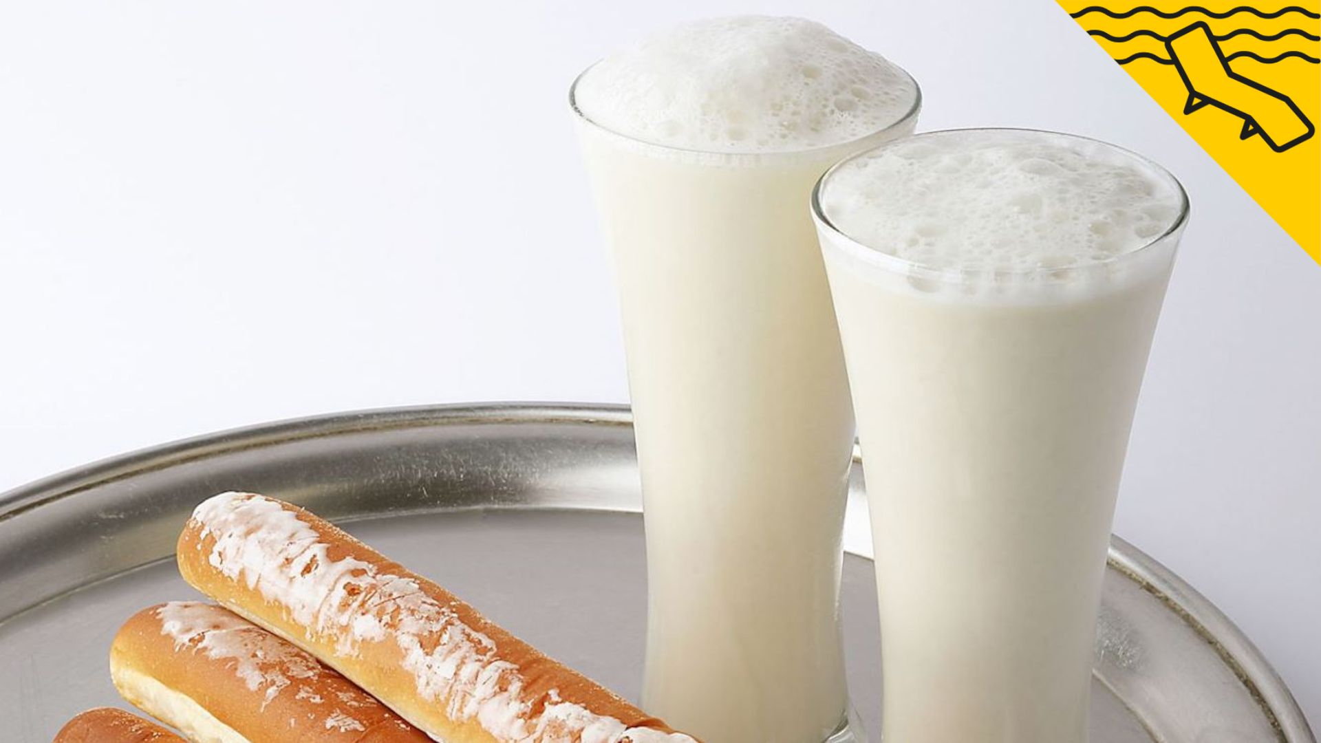 ¿Dónde encontrar la mejor horchata de Barcelona? Las 5 horchaterías para los amantes de la chufa