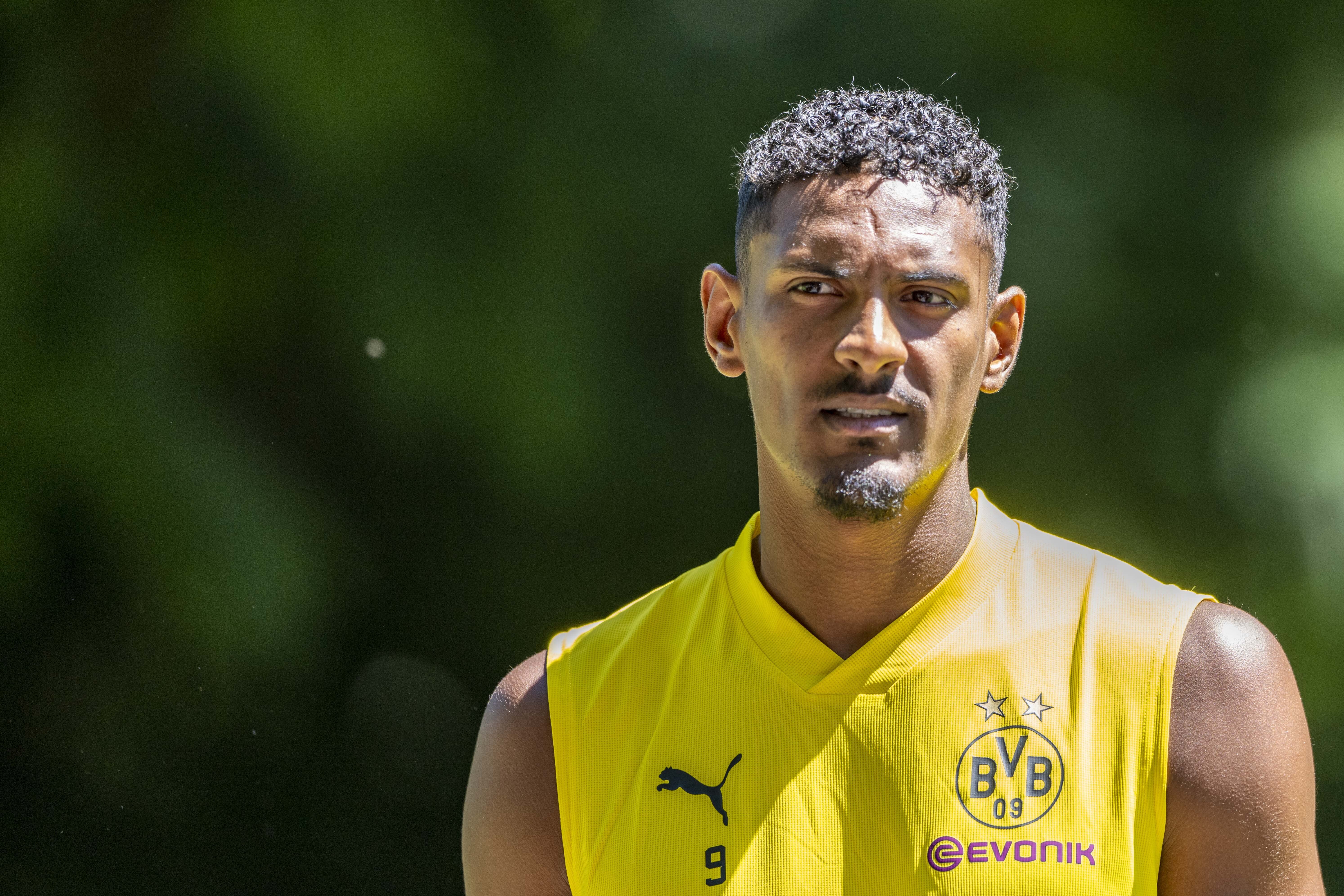 El Borussia Dortmund confirma que el tumor de Sébastien Haller es maligno