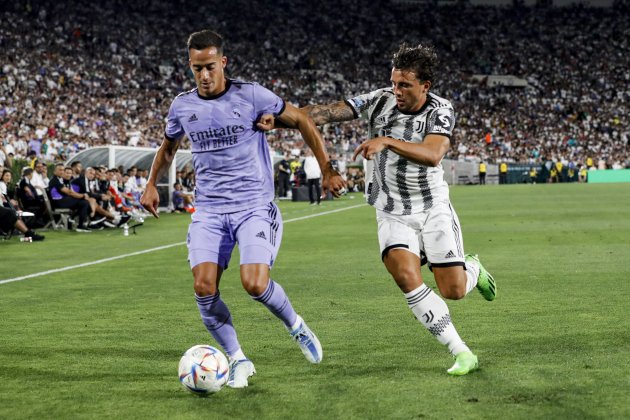 Lucas Vazquez Luca Pellegrini Real Madrid / Foto: EFE