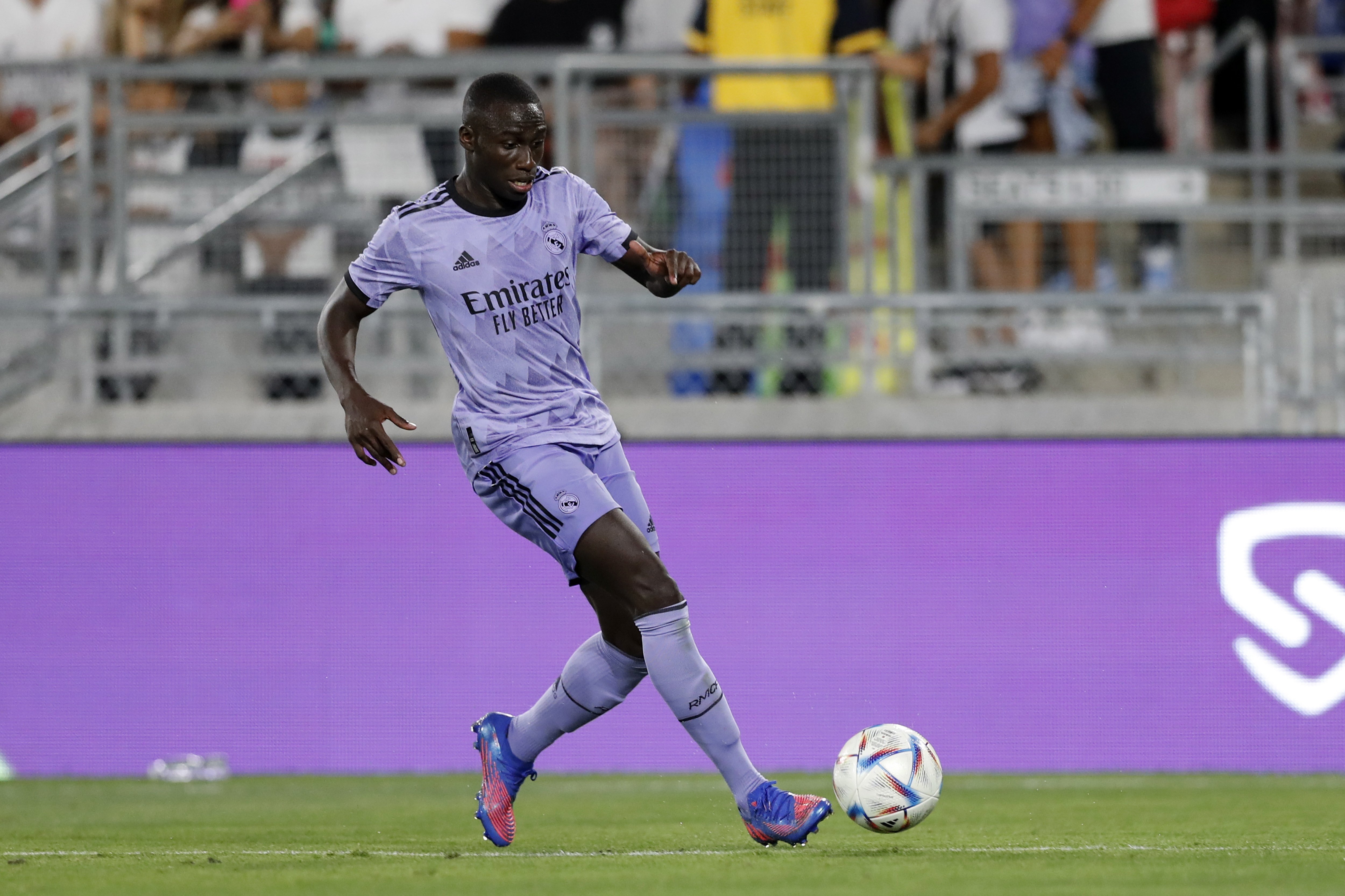 Adiós Mendy, 55 millones es la apuesta del Real Madrid que lleva a Fran García al banquillo