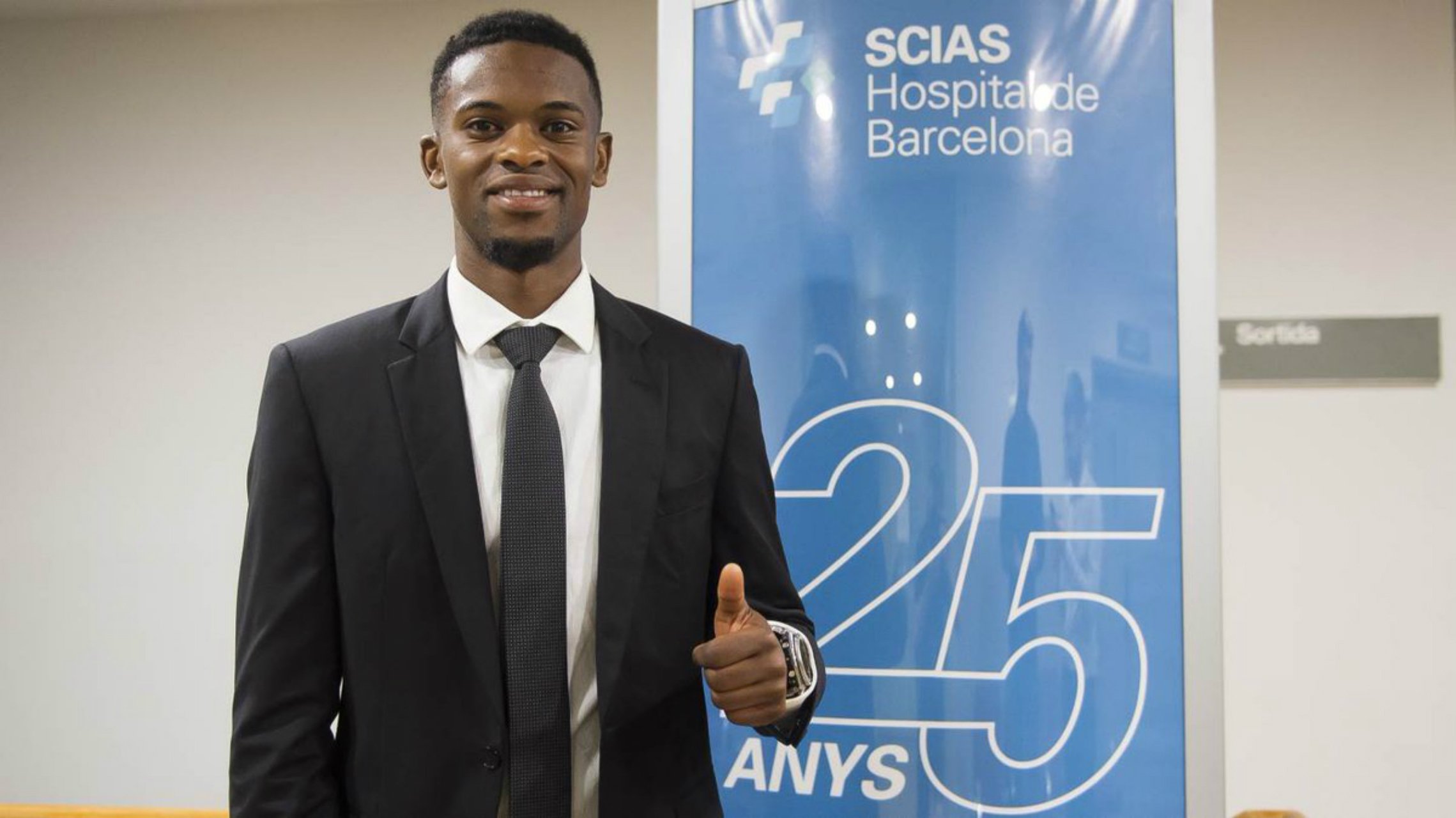 Semedo gana el casting para el lateral derecho