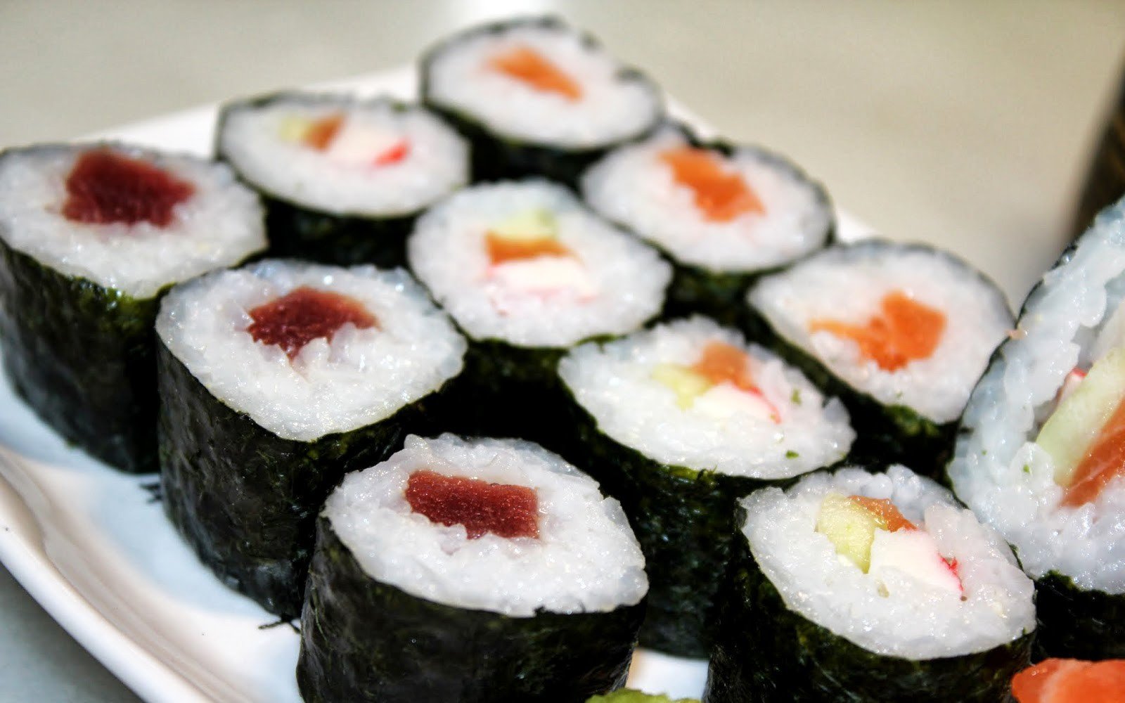 sushi makizushi sashimi nigirizushi pas27