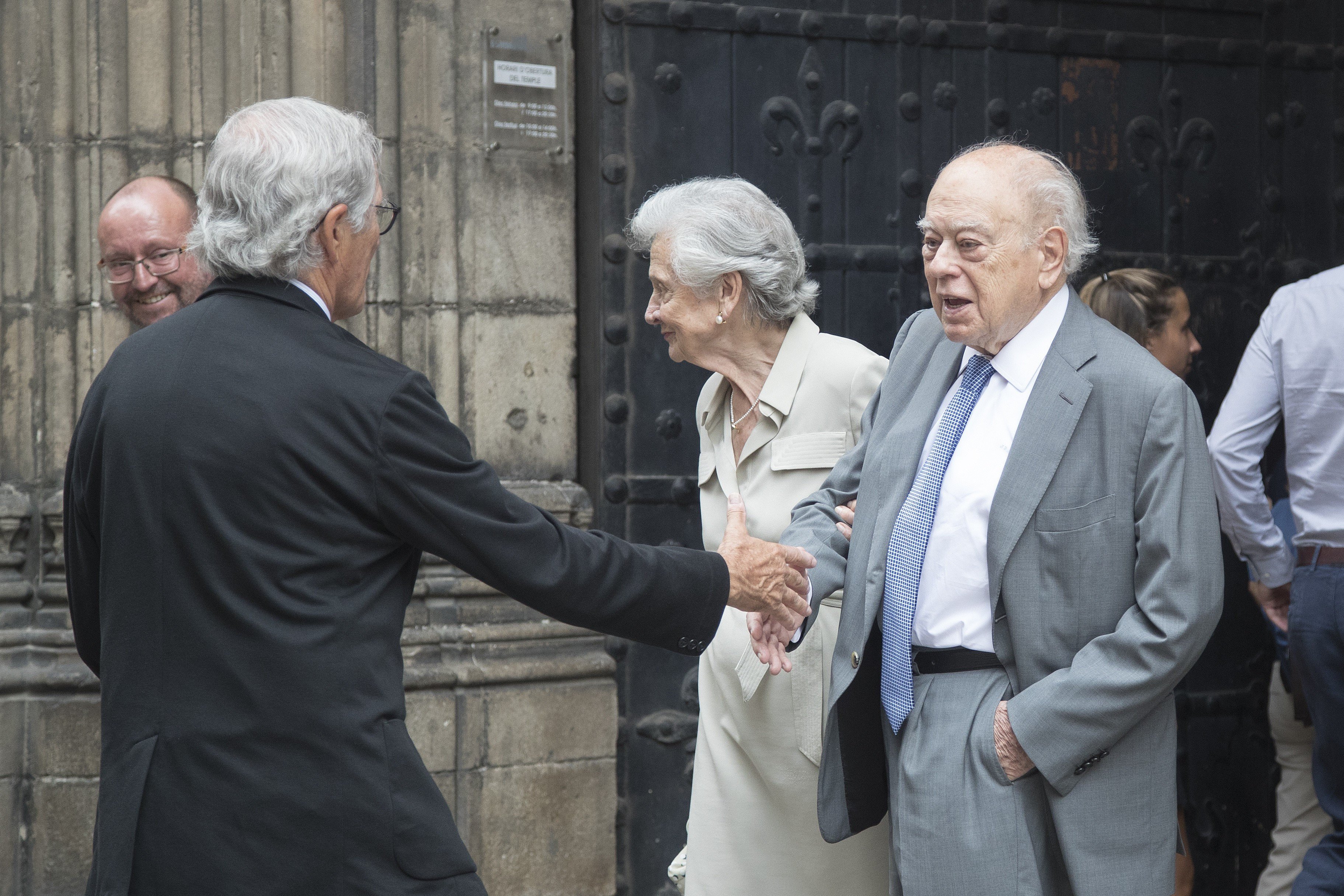 Pujol, Mas i el món polític i empresarial acomiaden Joaquim Molins