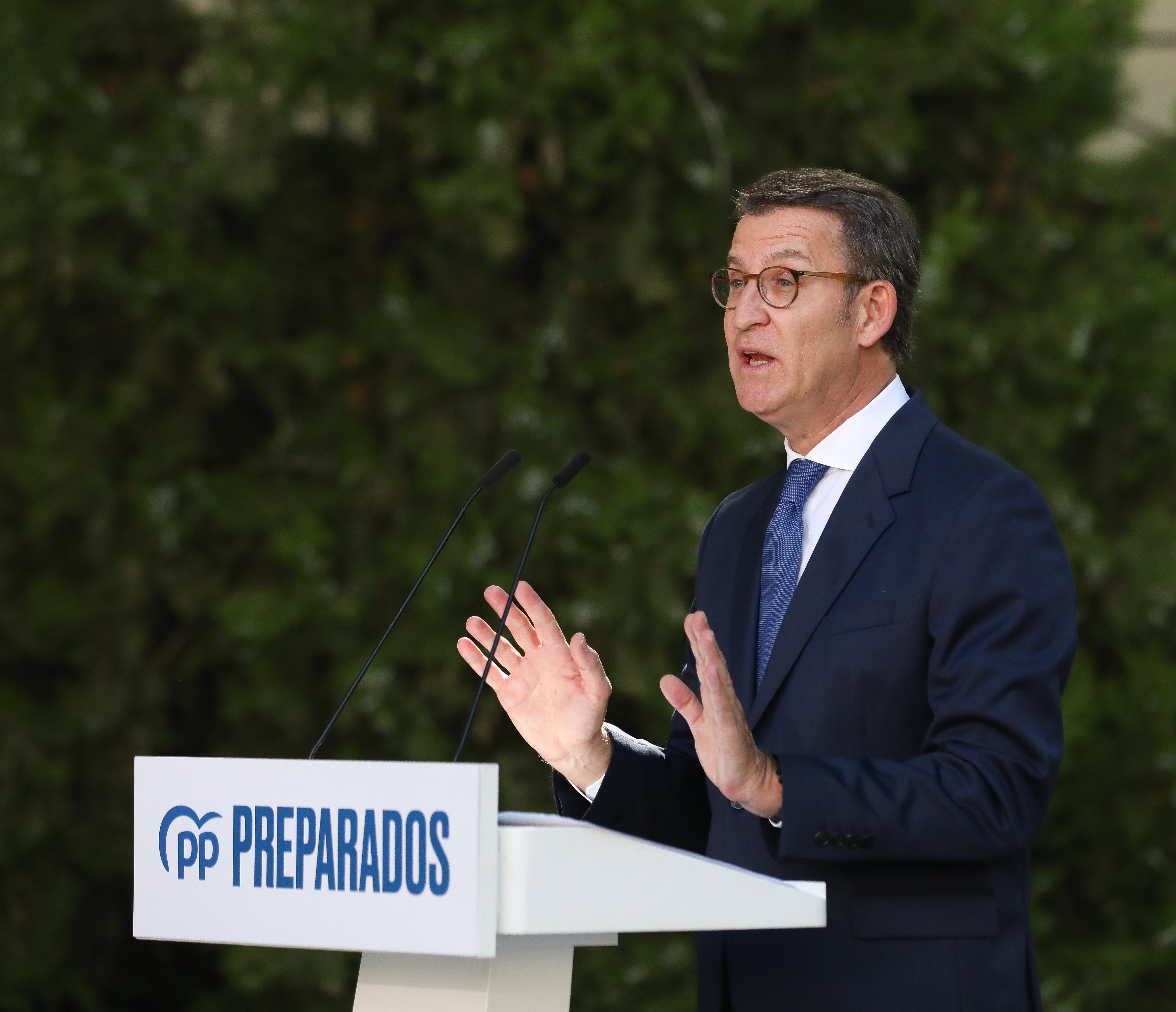 El PP abre la puerta a pactar la ley de secretos para que el PSOE no negocie con sus socios