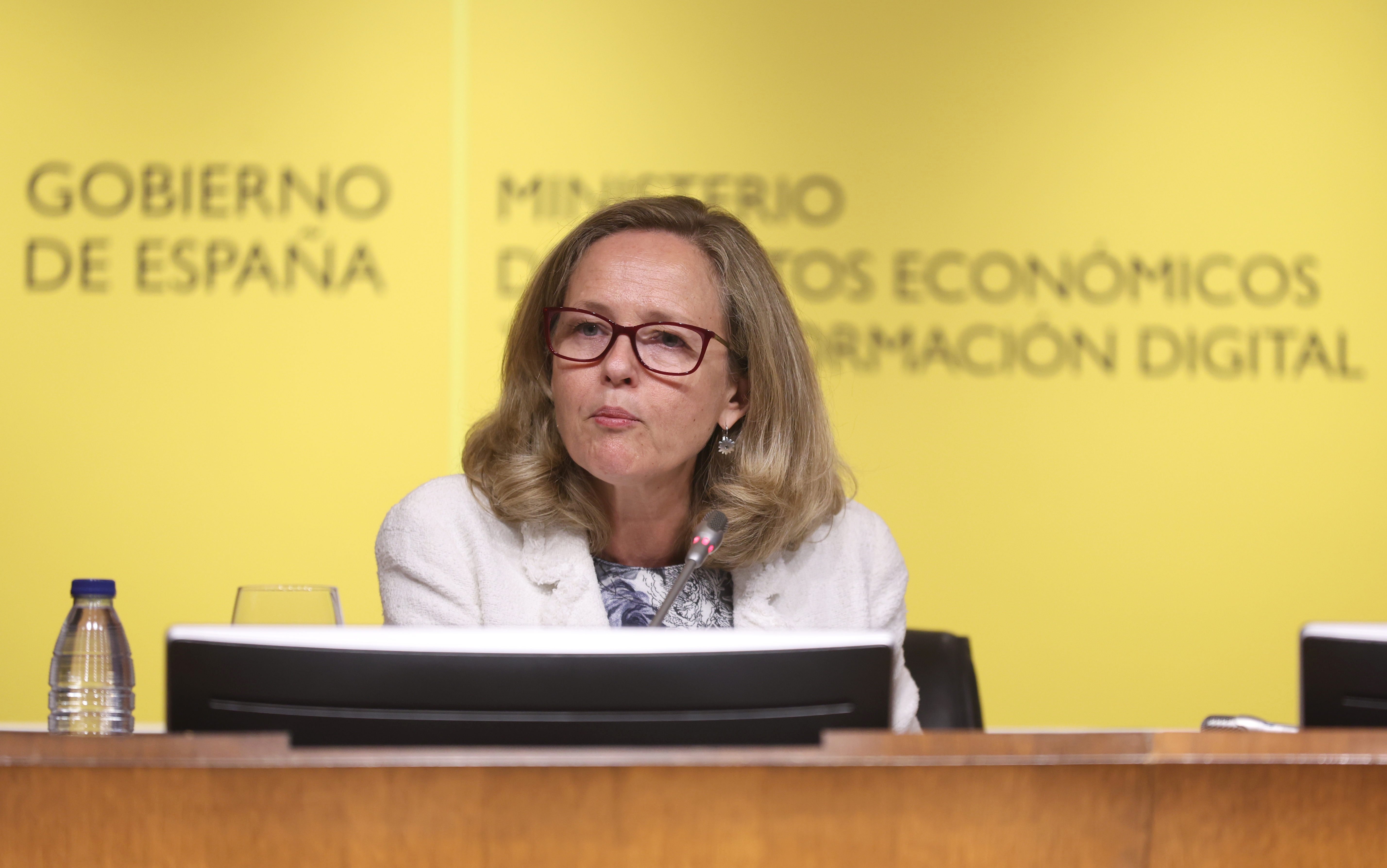 Calviño assegura que l'eliminació de la sedició té per objectiu "que torni" Puigdemont