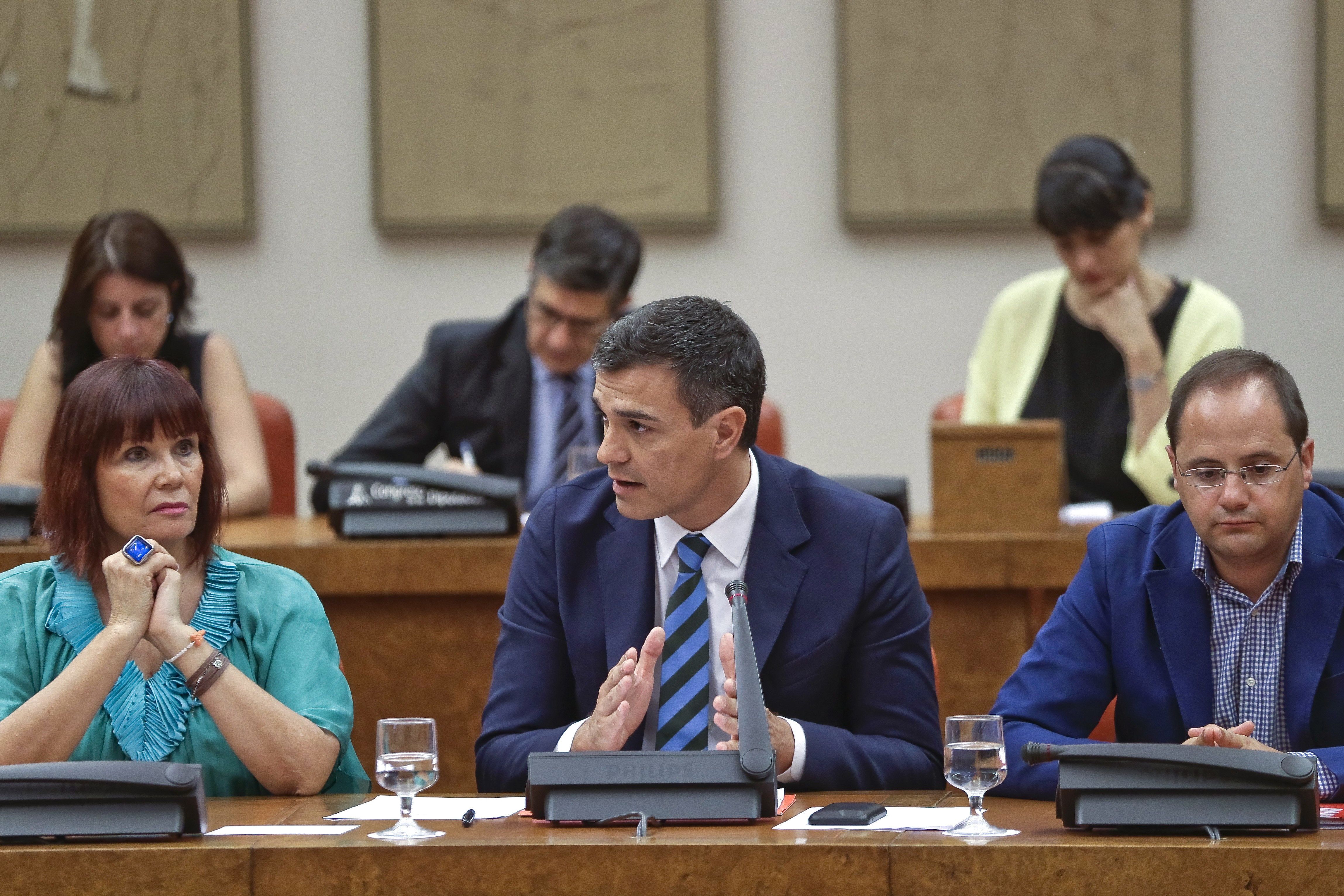 Sánchez espera de Rajoy un gobierno "conservador no continuista"