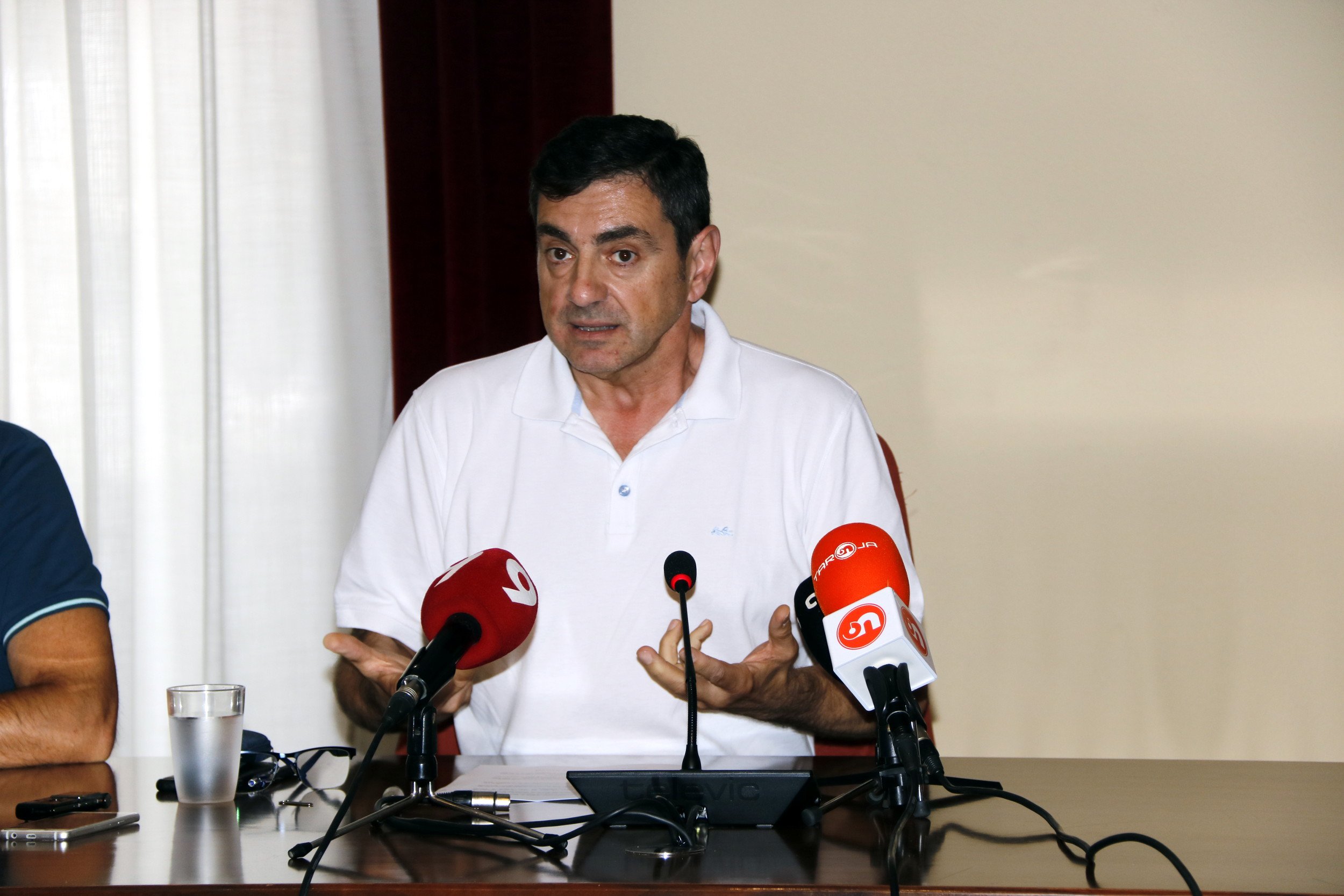 L'Ajuntament de Tona no paralitzarà la consulta popular