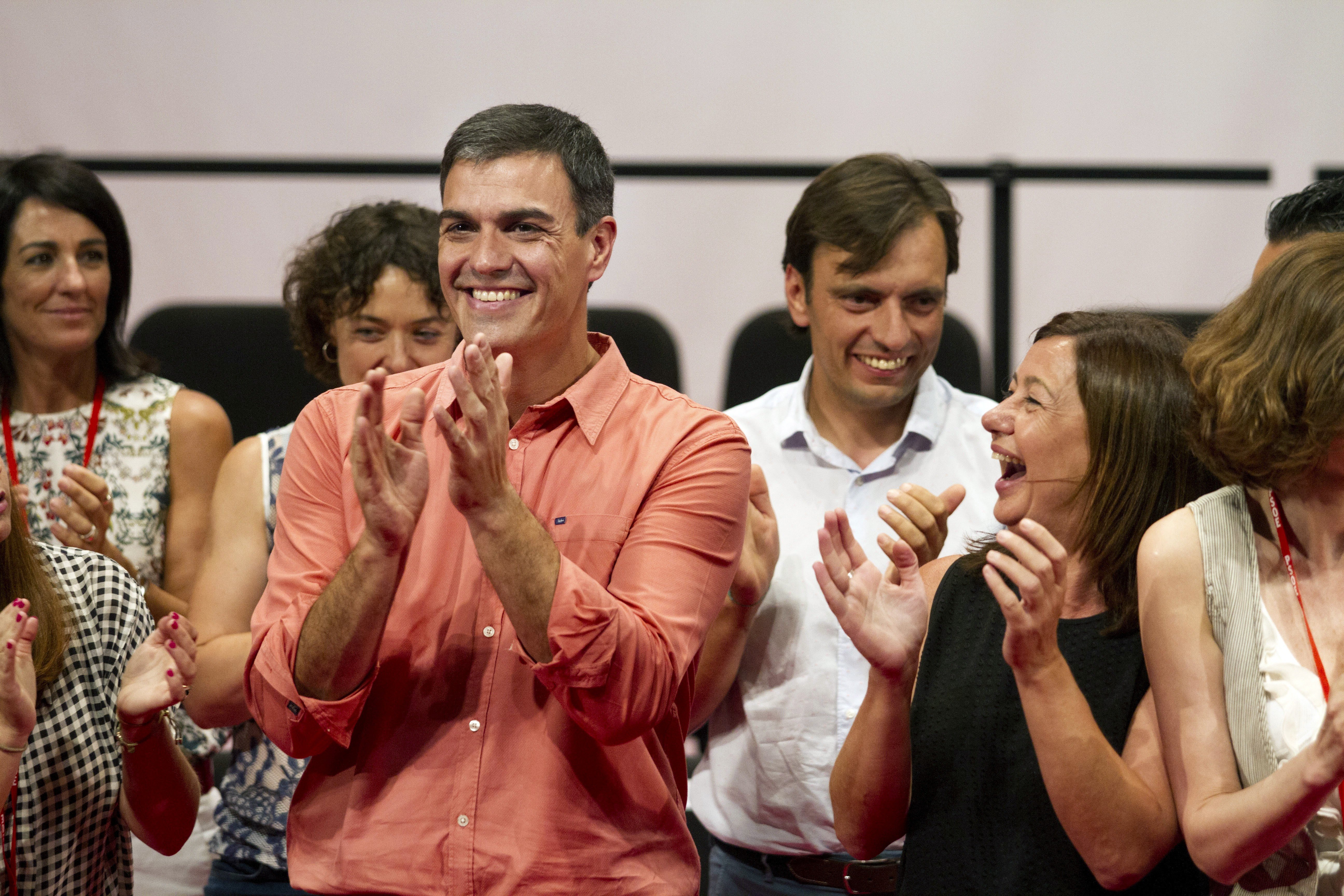 Sánchez: "La crisi territorial no es resol amb amenaces per terra, mar i aire"