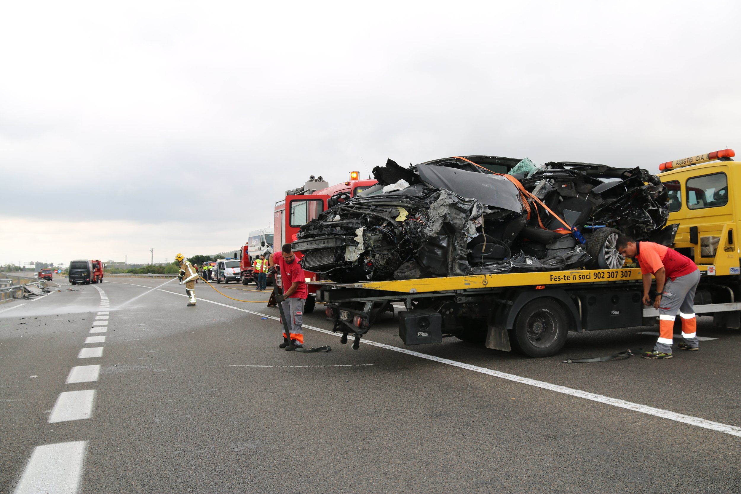 Dos muertos y dos heridos graves en un accidente de tráfico en la C-14, en Alcover