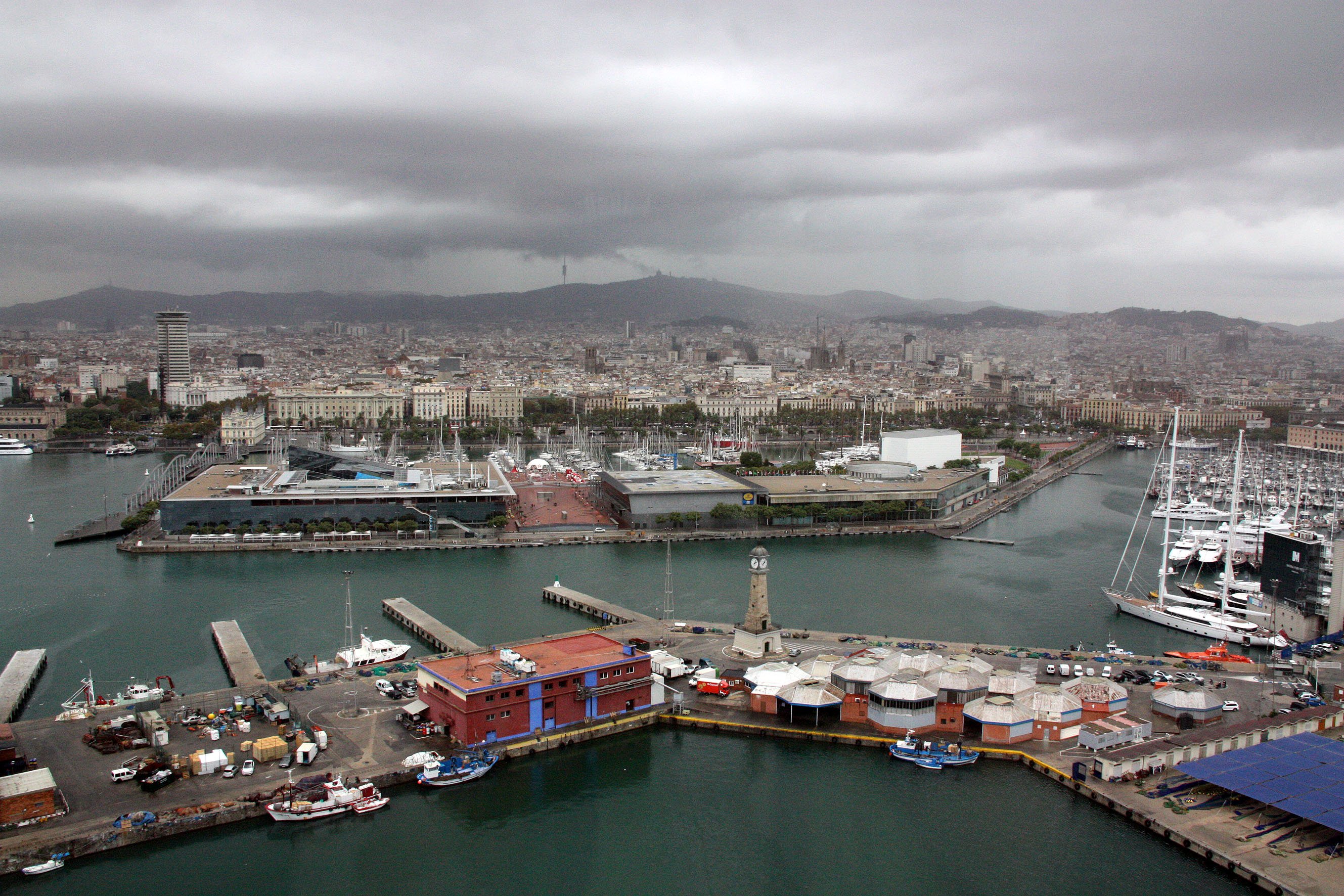 Alerta por fuertes lluvias en el litoral de Barcelona y Tarragona