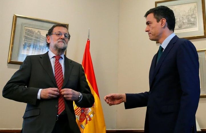 Rajoy atia l'espantall d'un Sánchez amb suport 'indepe'