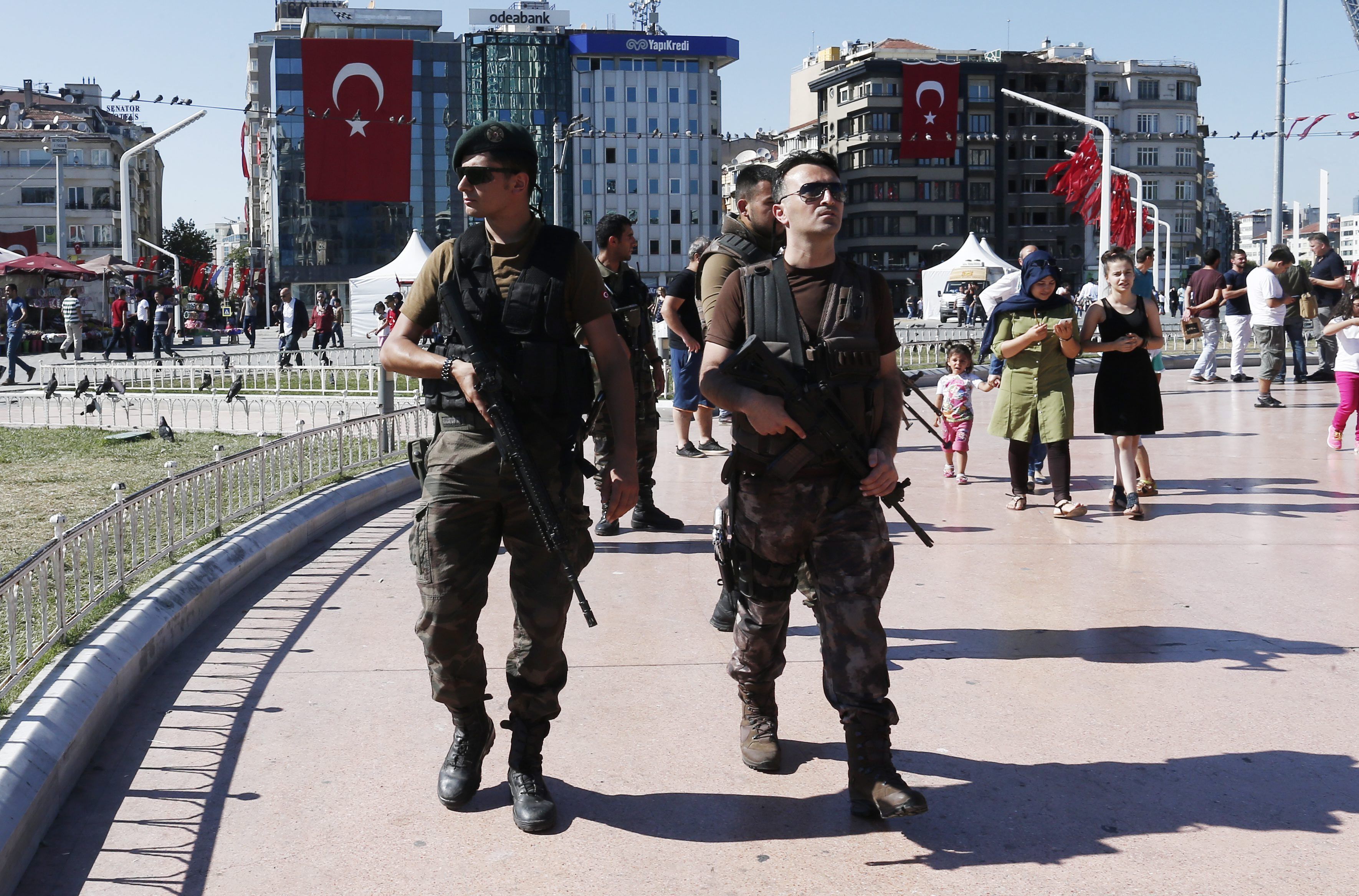 Almenys vuit morts i 60 ferits en un altre atemptat a Turquia