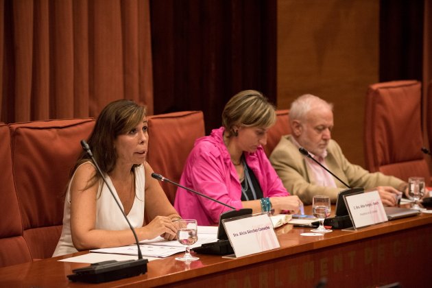 Comissió d'investigació de l'operació catalunya; Alicia Sánchez Camacho; Laura Gómez (3)