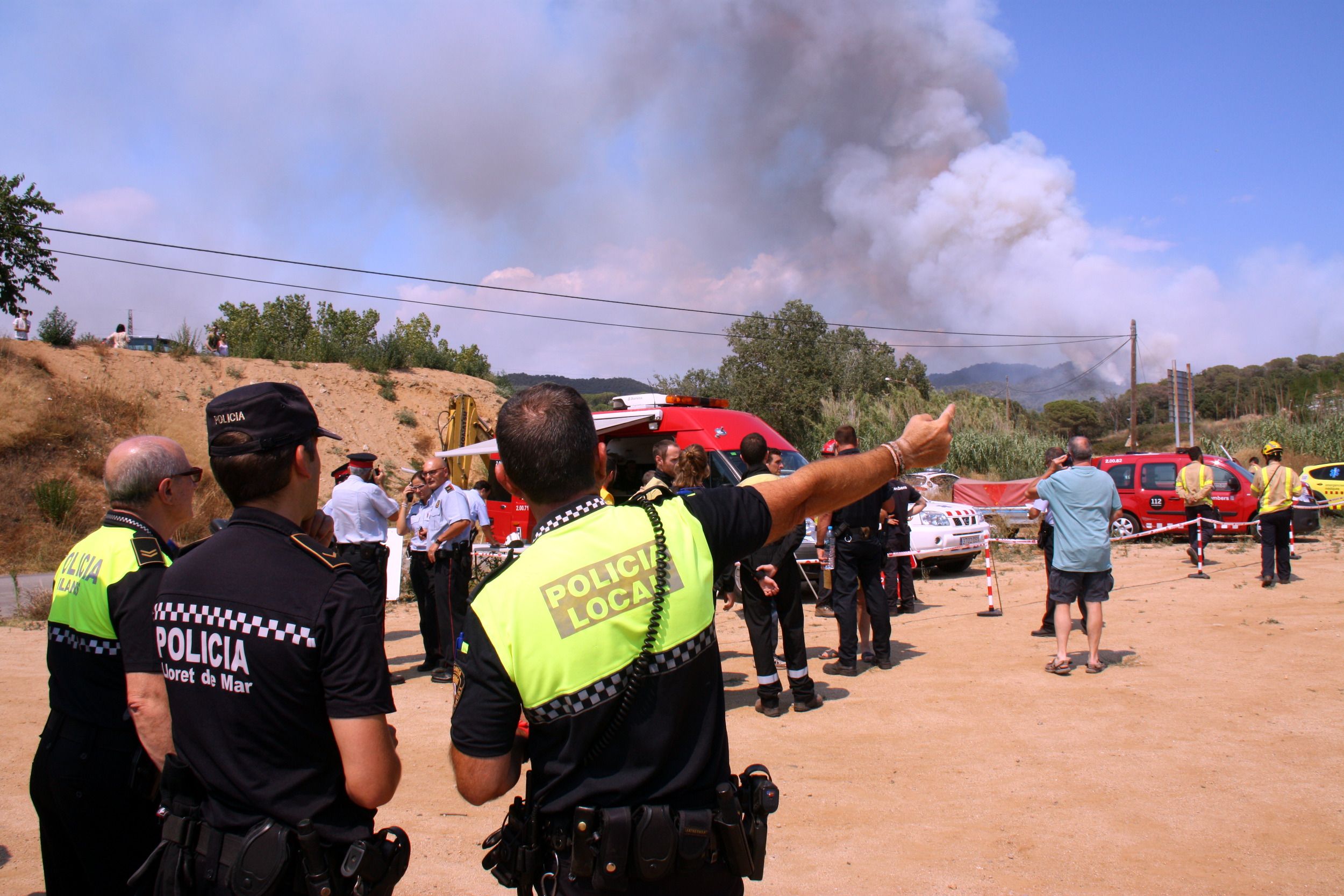 Els Bombers donen per controlat l'incendi de Blanes