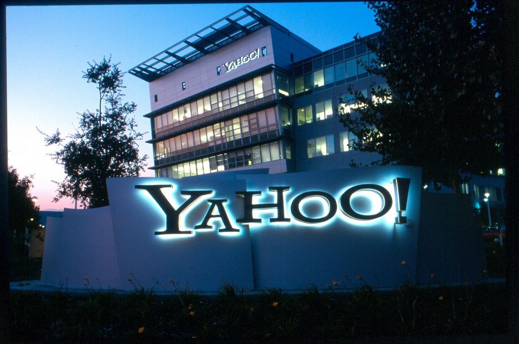 Verizon compra Yahoo por 4.830 millones de dólares