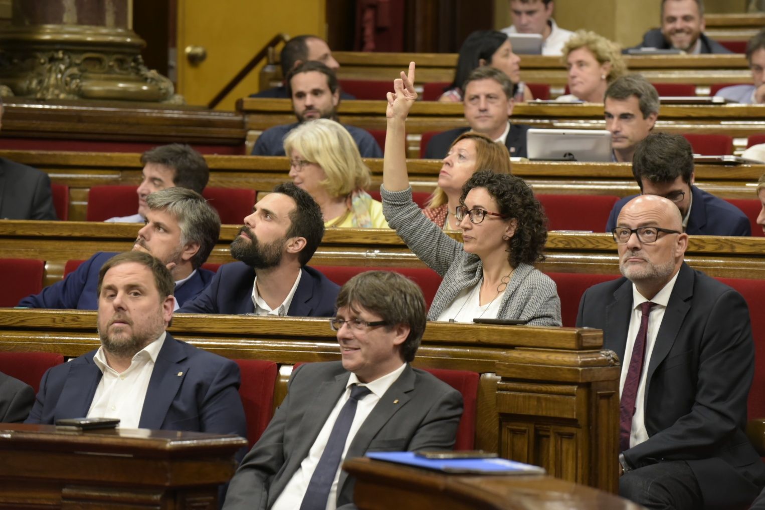 El Parlament aprueba la reforma del Reglamento para la desconexión exprés