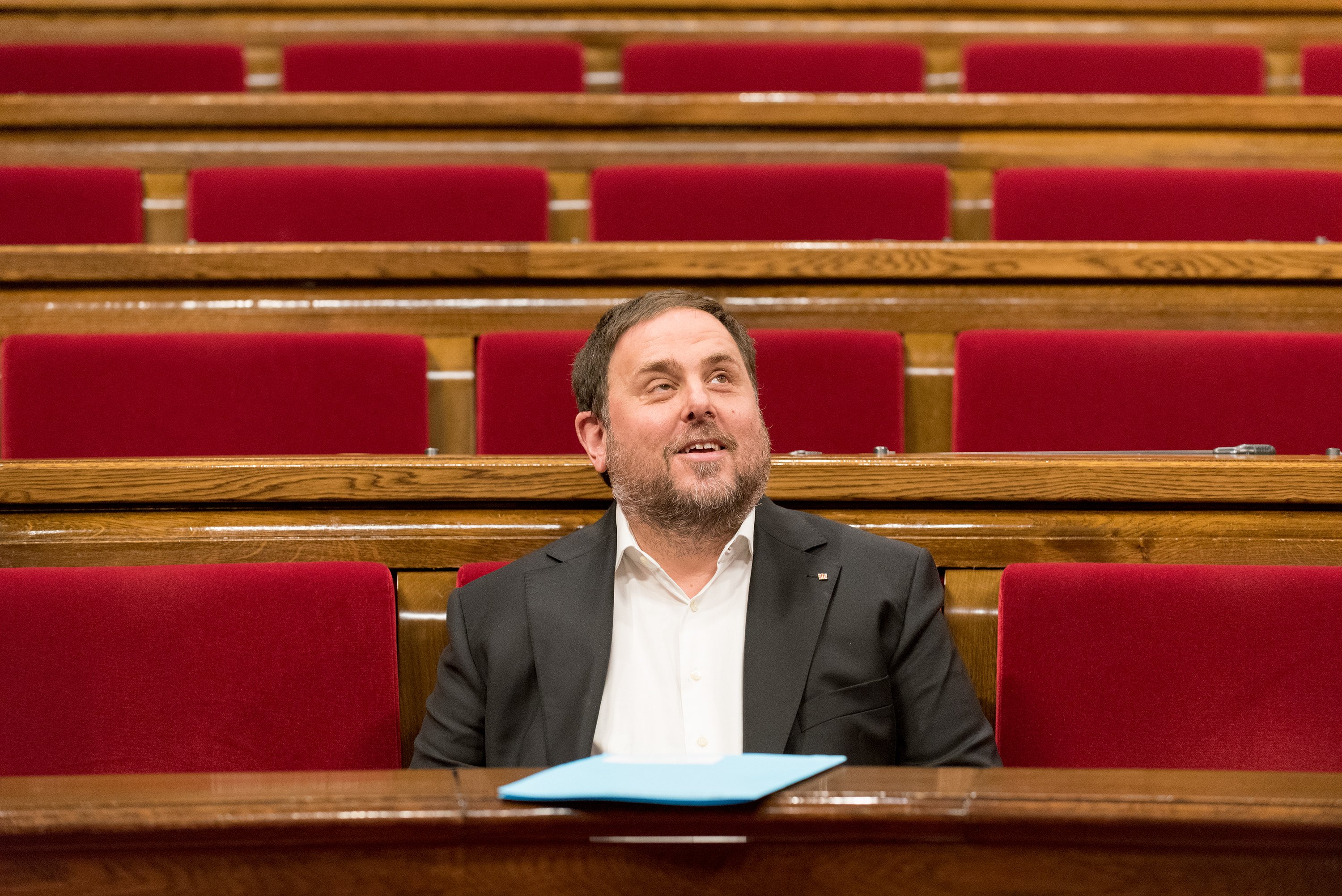 ERC posa en marxa el hashtag #JunquerasAlParlament