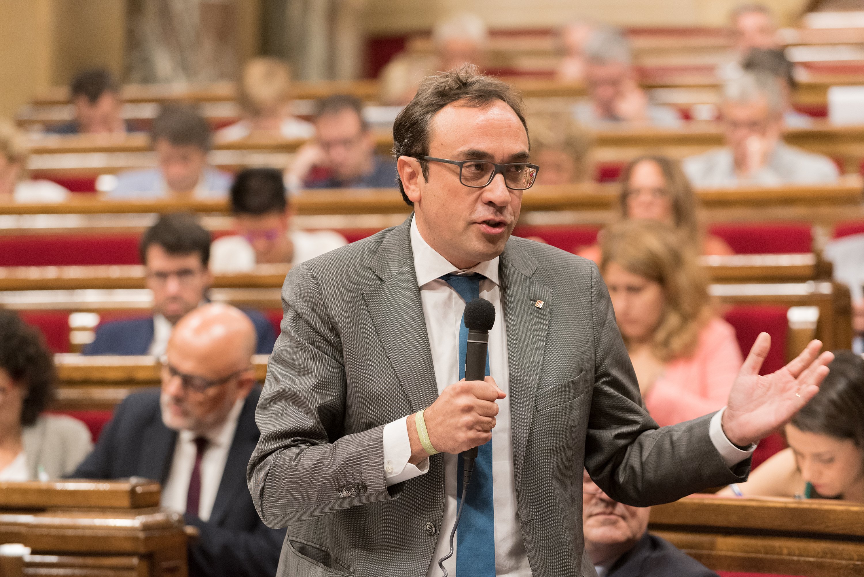 Rull pide a Rajoy que no dé lecciones sobre el turismo después de la gestión de El Prat