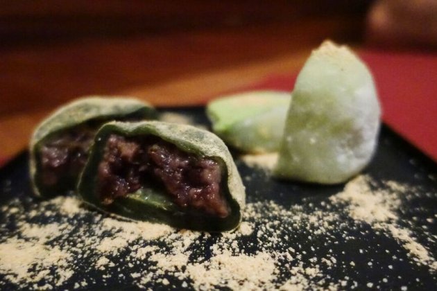 mochis de mongeta|jueva vermella i matcha