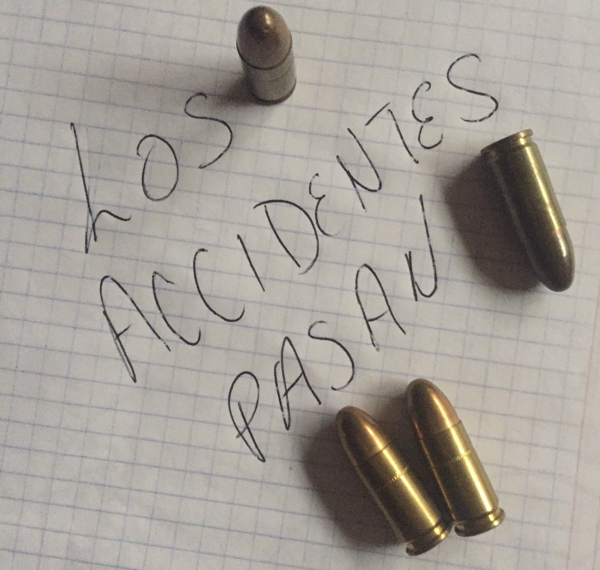 Amenazan de muerte a Puigdemont y a su familia vía Twitter