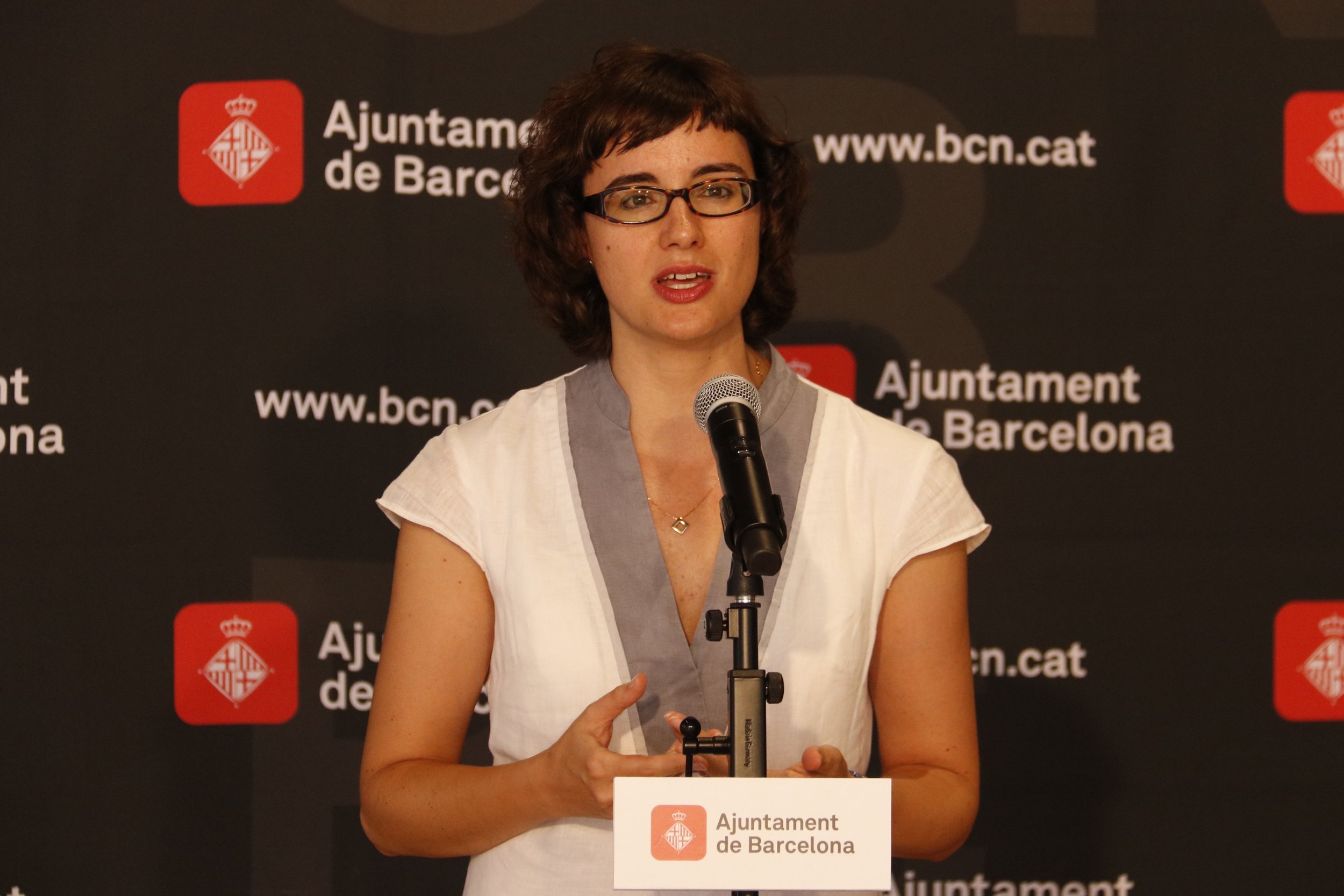 Treballadors i TMB certifiquen la desconvocatòria de vaga