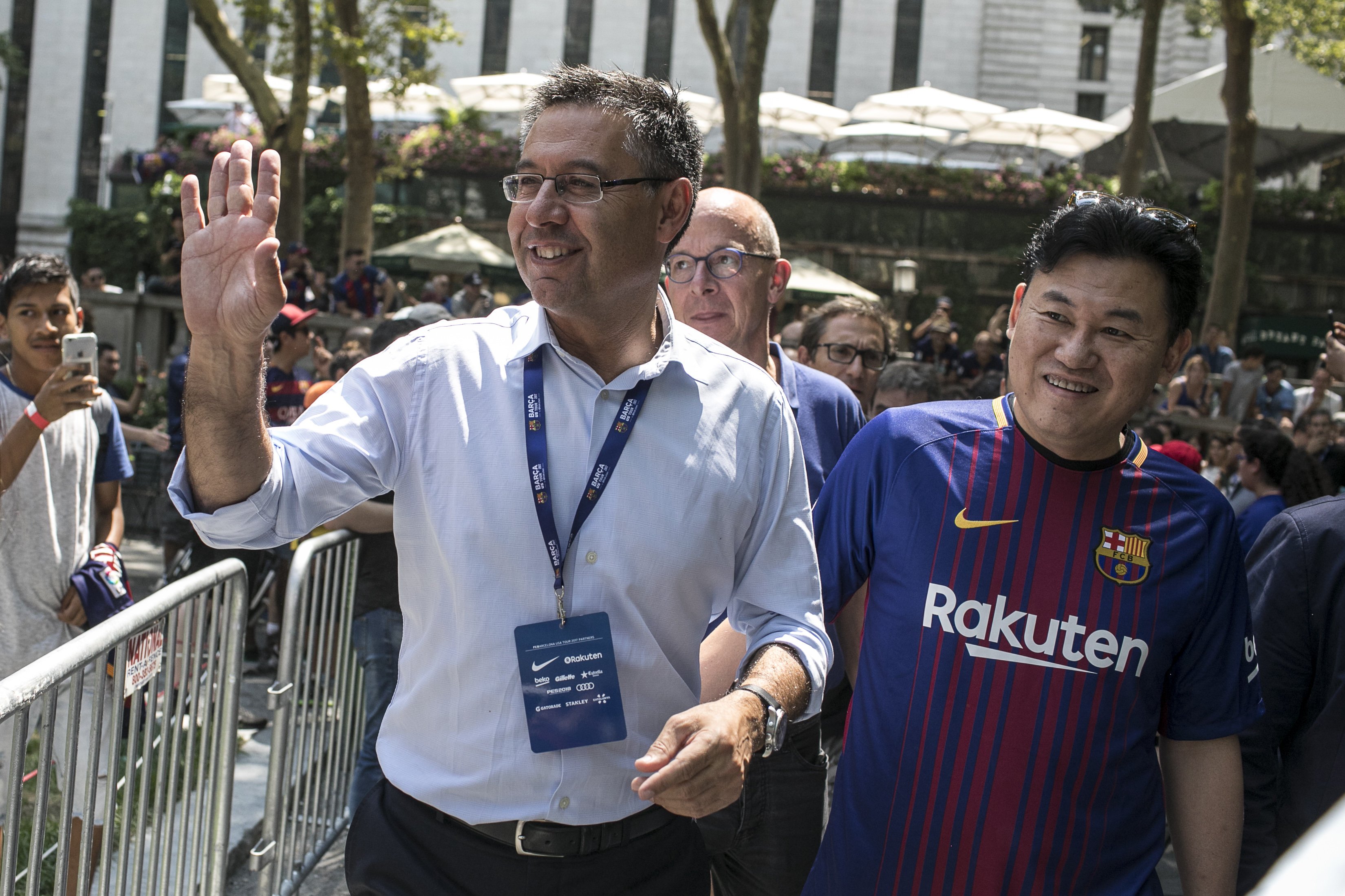 Bartomeu: "Si Neymar quiere irse, que pague la cláusula de rescisión"