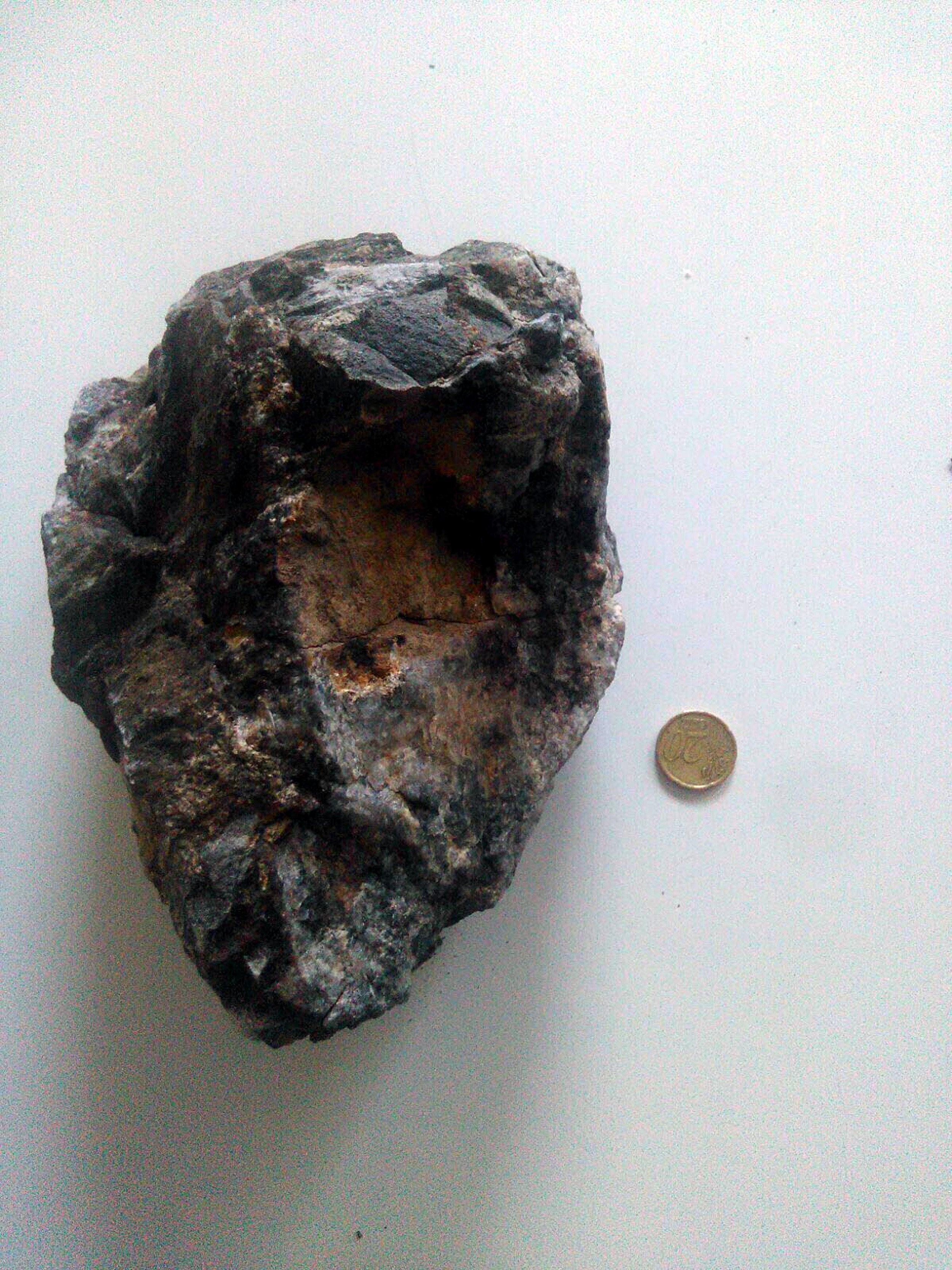 Herida una chica por una pedrada en Cadaqués