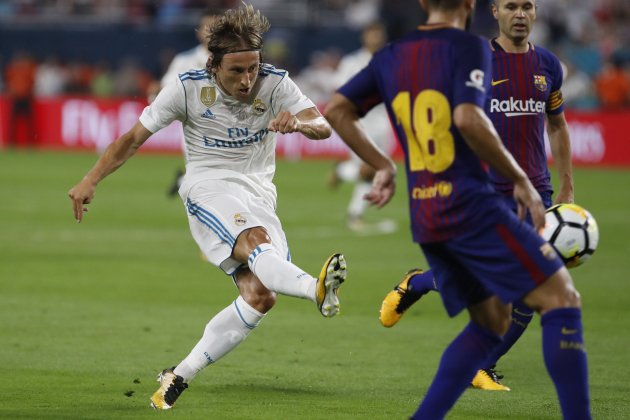 Barça Madrid Modric Iniesta Alba EEUU   EFE