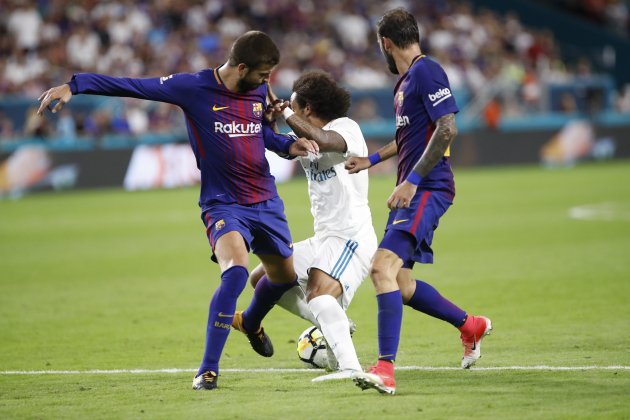 Gerard Pique Aleix Vidal EFE