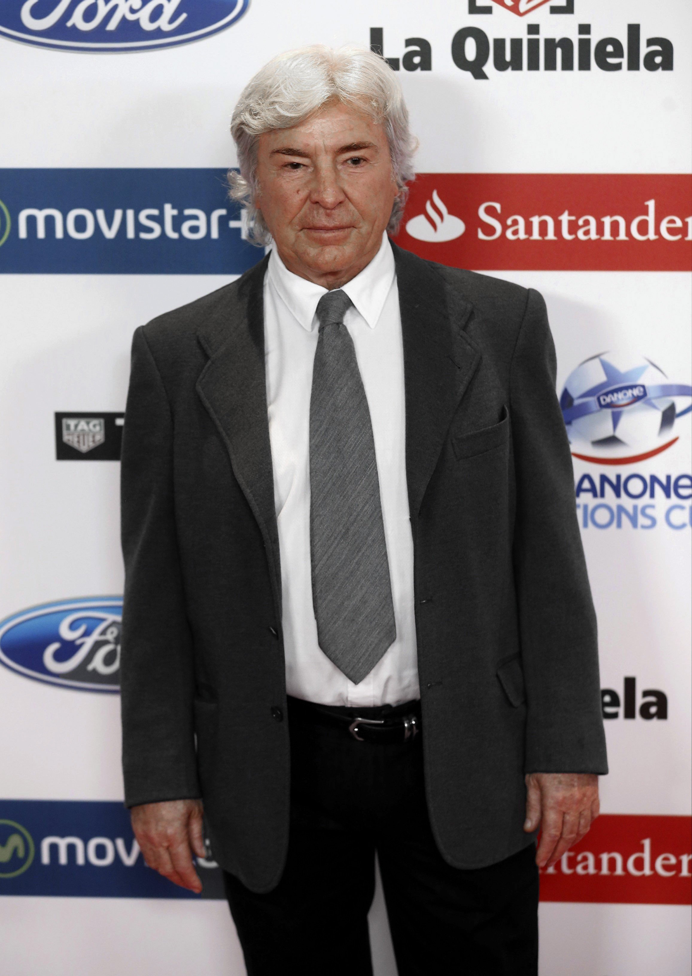 Ángel Nieto continuarà en coma induït durant els propers dies Ángel Nieto continuarà en coma induït durant els propers dies