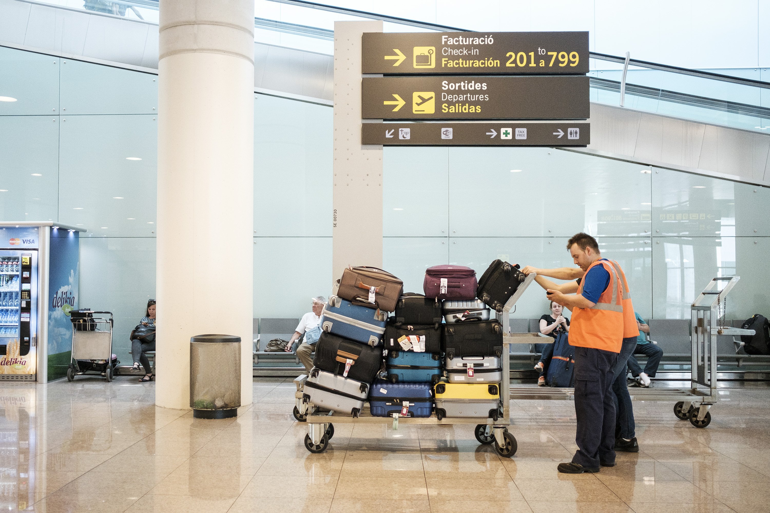 Barcelona's El Prat airport grew faster than Madrid's in 2017