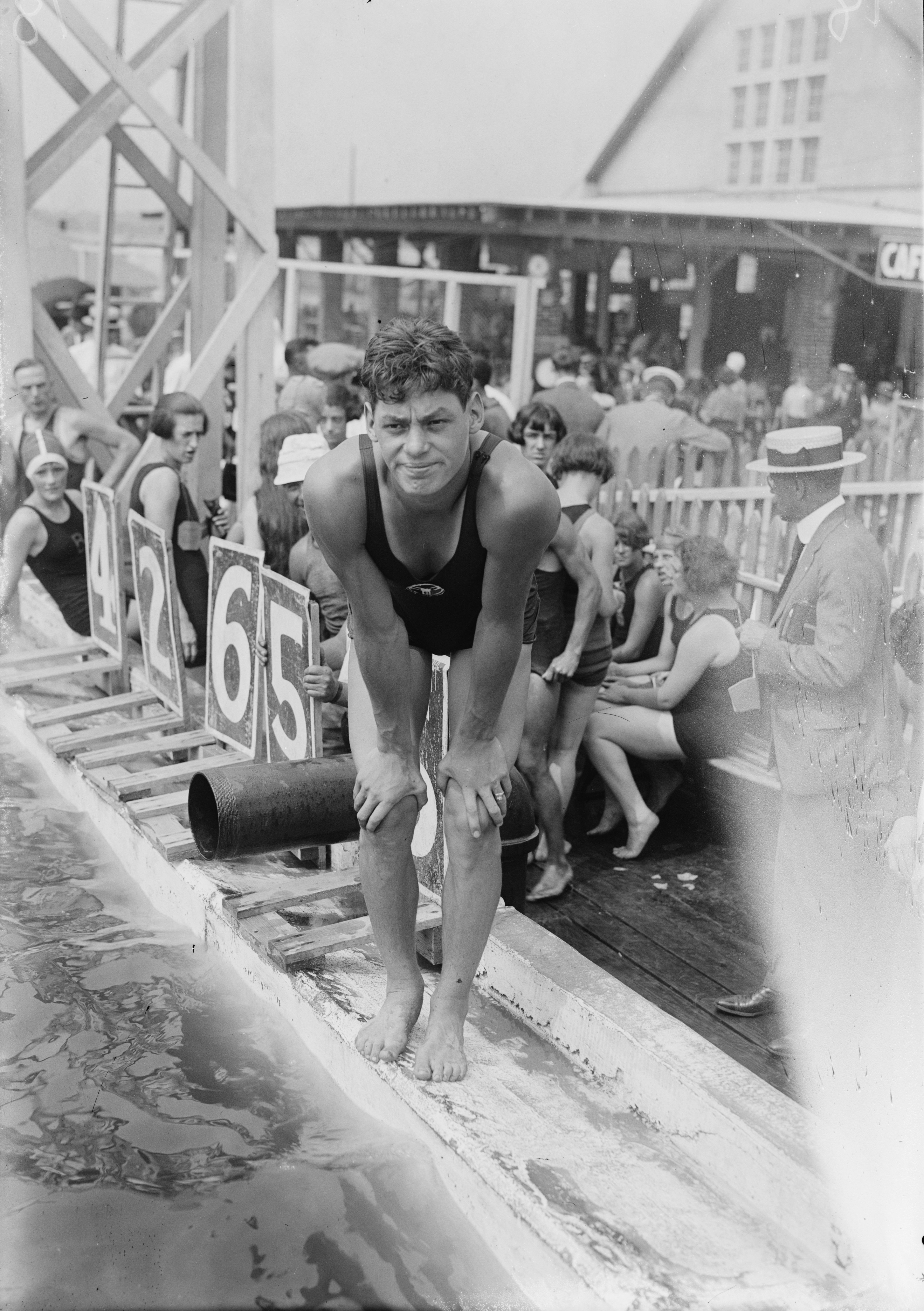 Johnny Weissmüller, el rei de la selva… i les piscines