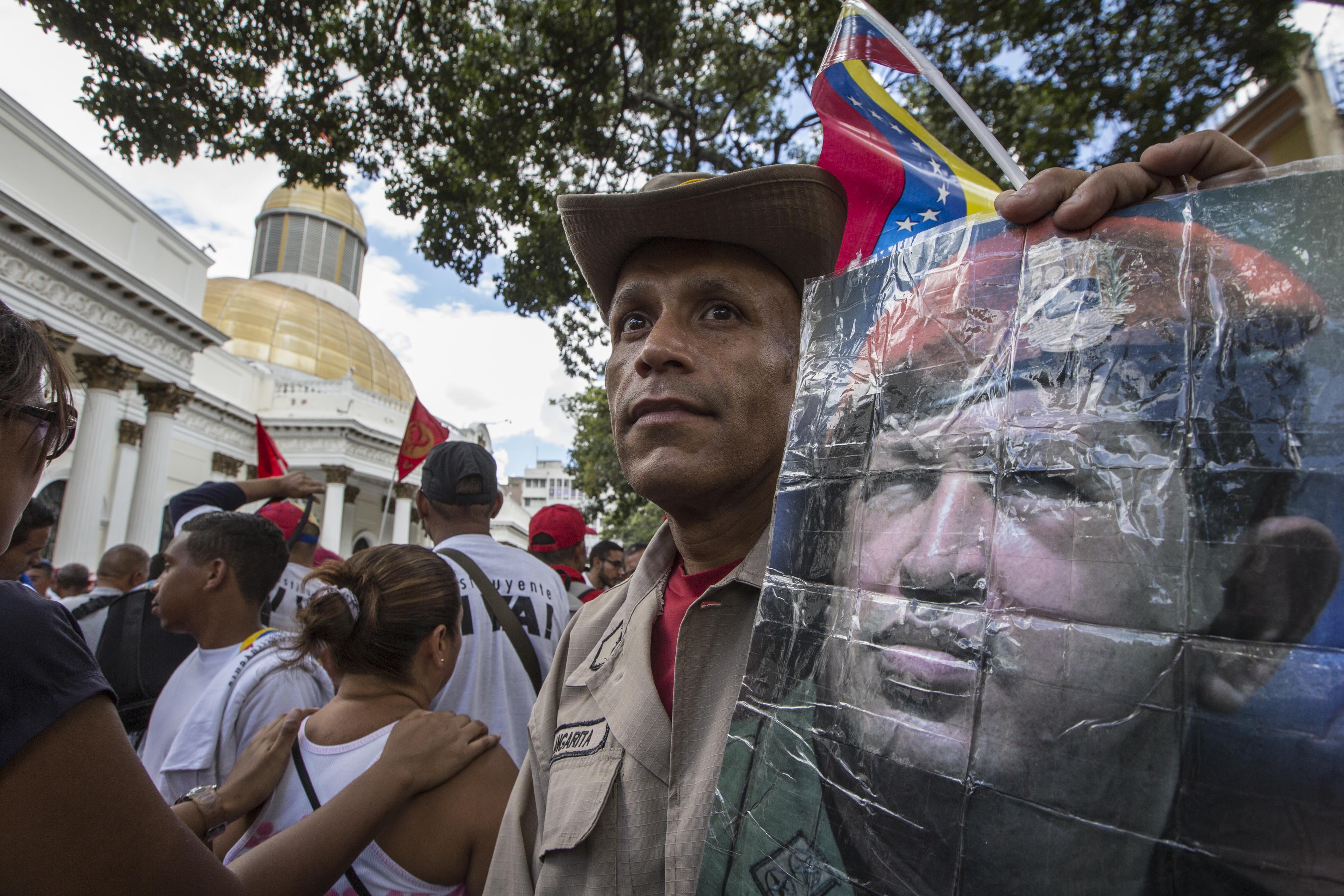 El chavismo instala la Constituyente mientras la protesta opositora se desvanece