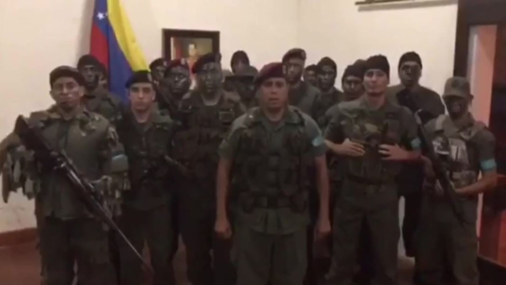 El chavisme atura una revolta militar a la tercera ciutat del país