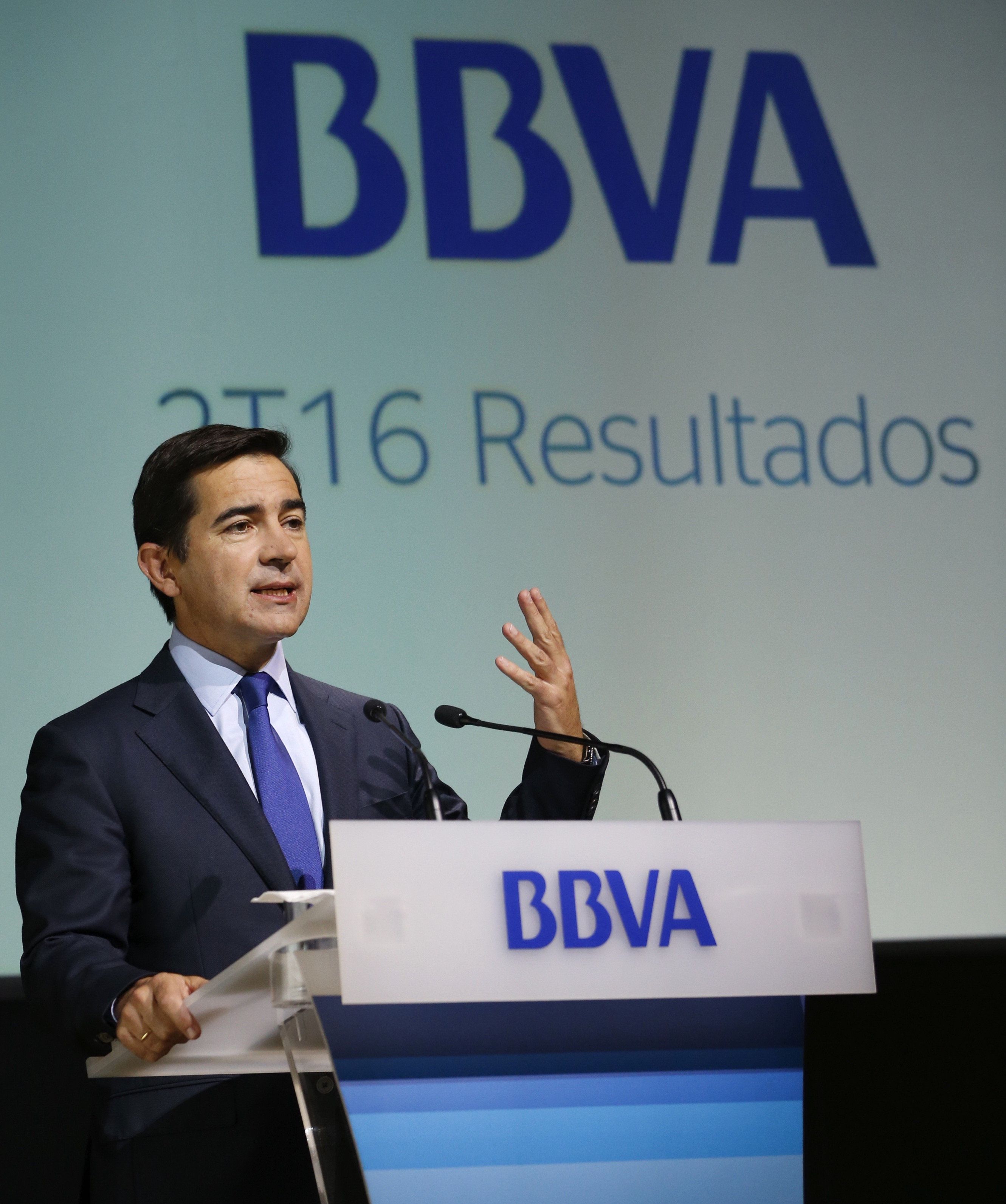 BBVA guanya 1.832 milions, un 34 % menys, però preveu arribar als 3.600