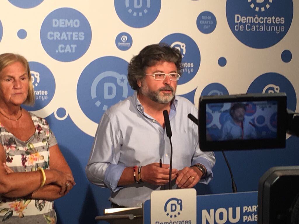 Demòcrates empieza una irónica campaña por el 'no'